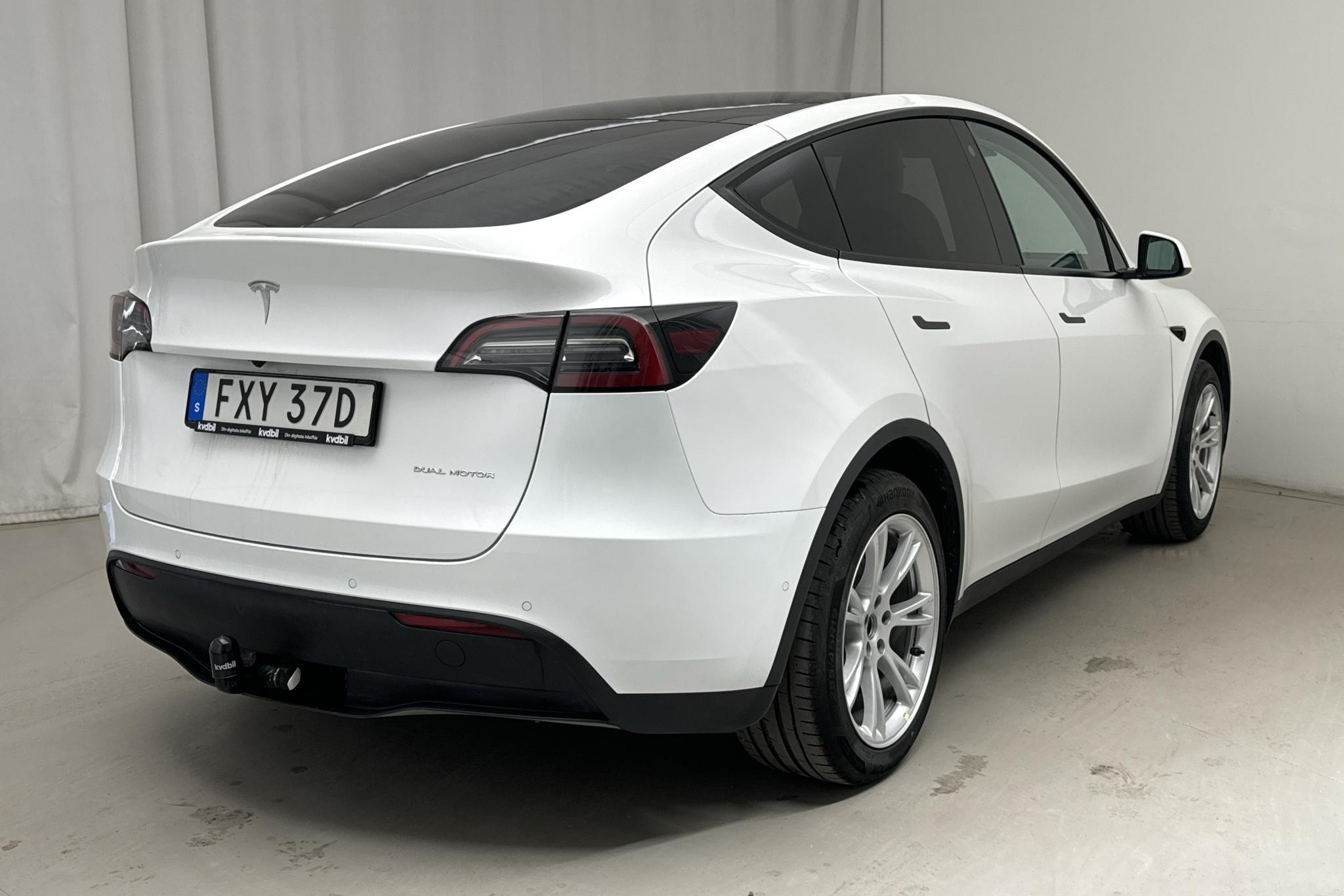 Tesla Model Y Long Range Dual Motor AWD - 35 720 km - Automaatne - valge - 2022