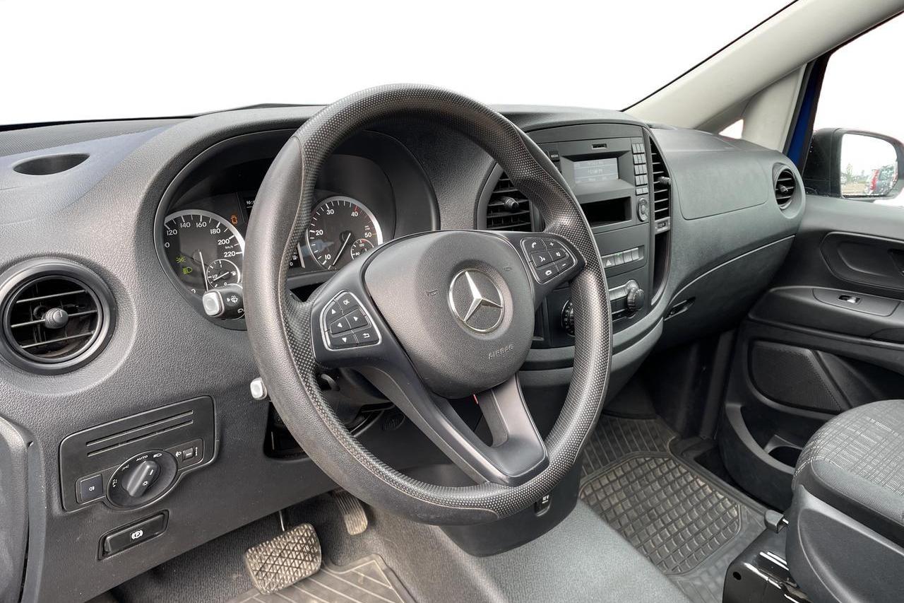 Mercedes Vito 116 CDI W640 (163hk) - 10 752 mil - Automat - Dark Blue - 2018