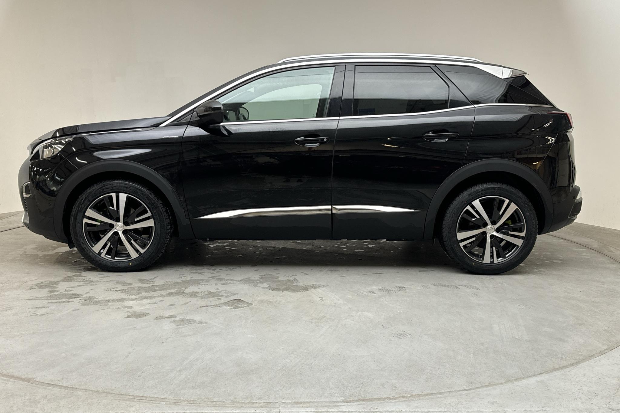 Peugeot 3008 1.6 PureTech (165hk) - 13 863 mil - Automat - svart - 2018