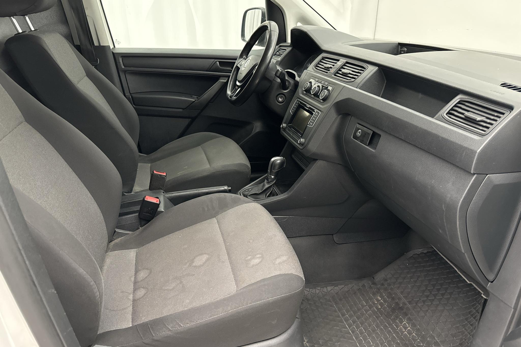 VW Caddy 2.0 TDI (102hk) - 93 830 km - Automatic - white - 2018