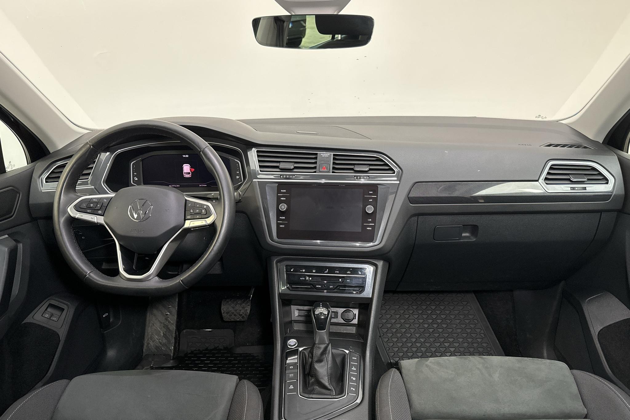 VW Tiguan 1.4 TSI eHybrid (245hk) - 26 720 km - Automaatne - must - 2021