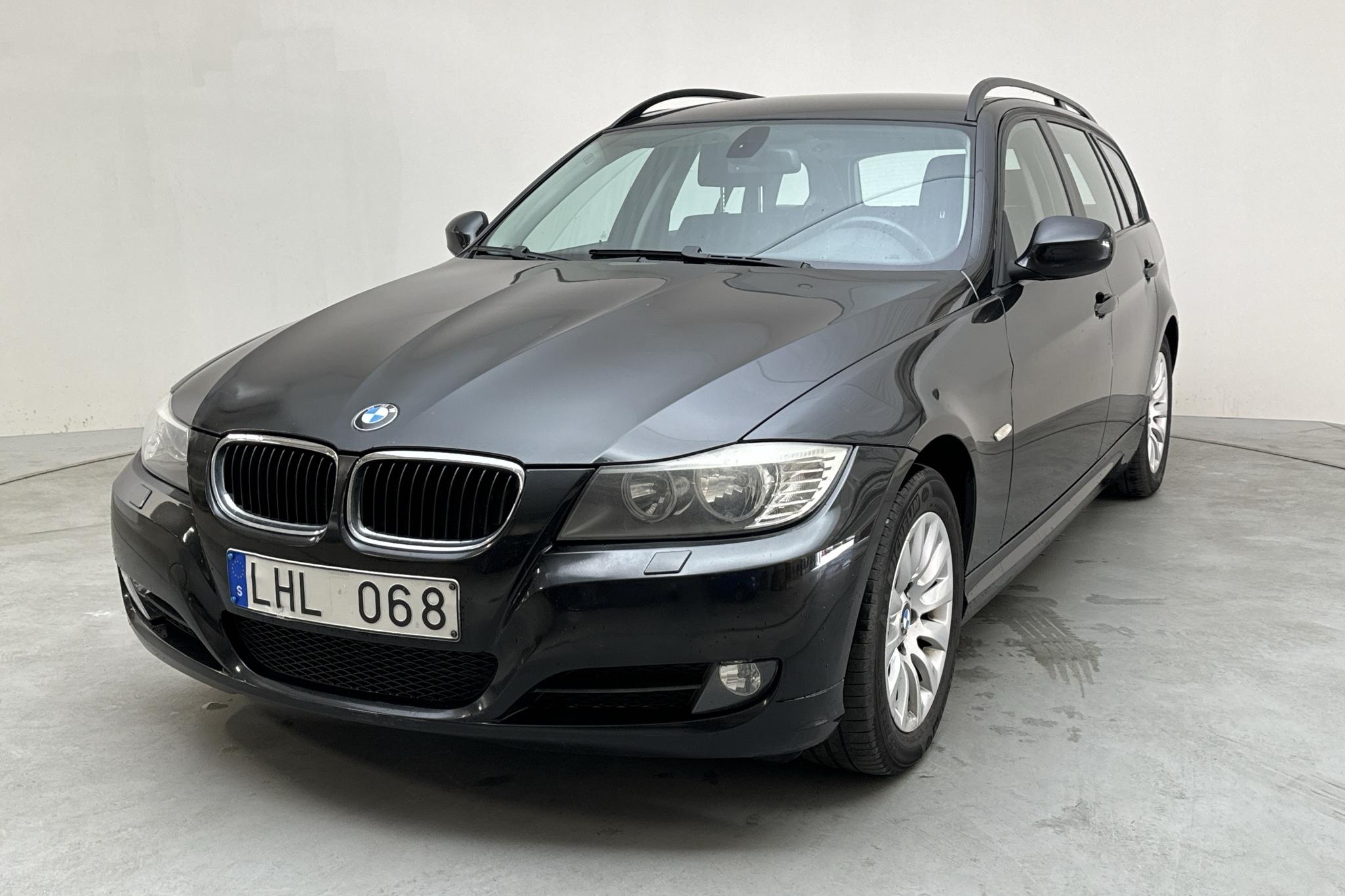 BMW 318d Touring, E91 (143hk) - 143 590 km - Manualna - czarny - 2009