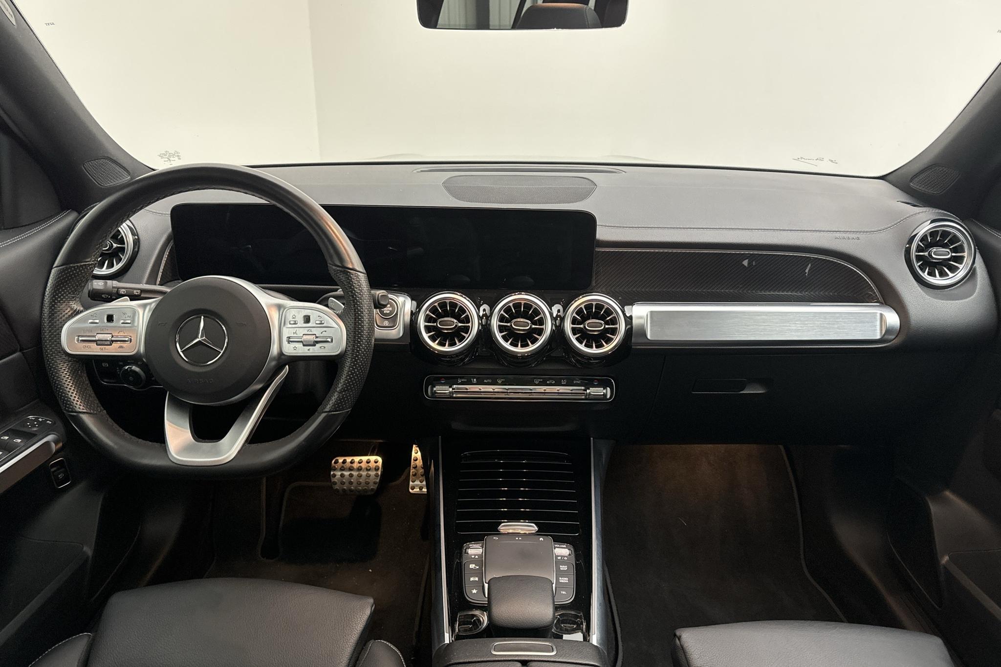 Mercedes GLB 220 d 4MATIC X247 (190hk) - 85 960 km - Automatyczna - czarny - 2021