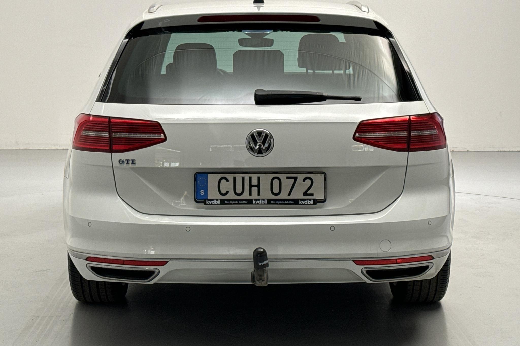VW Passat 1.4 Plug-in-Hybrid Sportscombi (218hk) - 62 920 km - Automaatne - valge - 2019