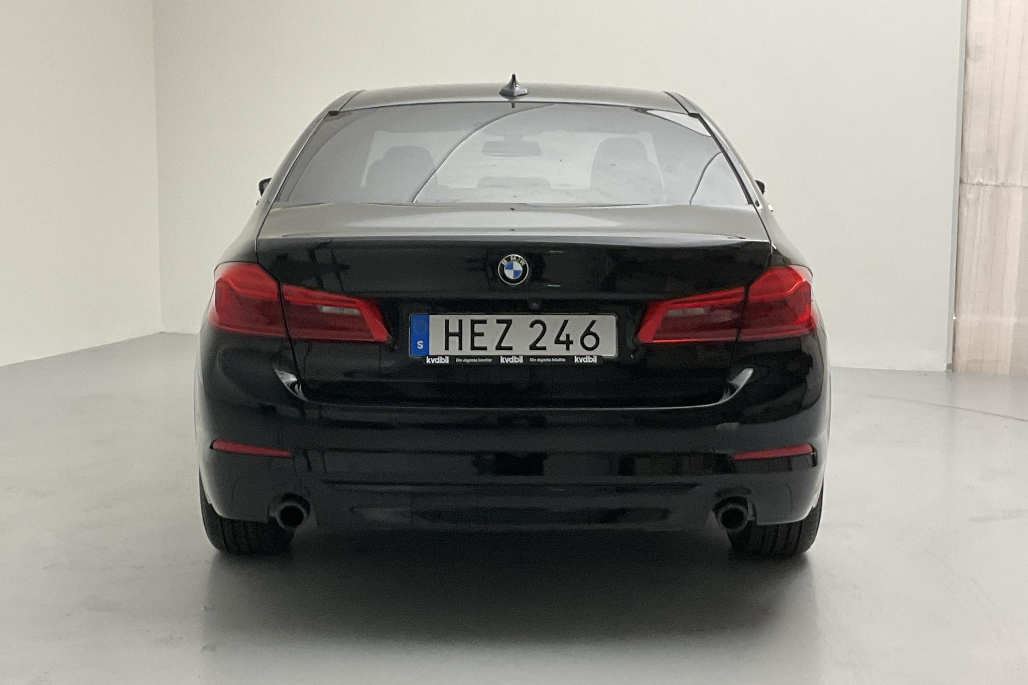 BMW 530e iPerformance Sedan, G30 (252hk) - 129 730 km - Automatyczna - czarny - 2019