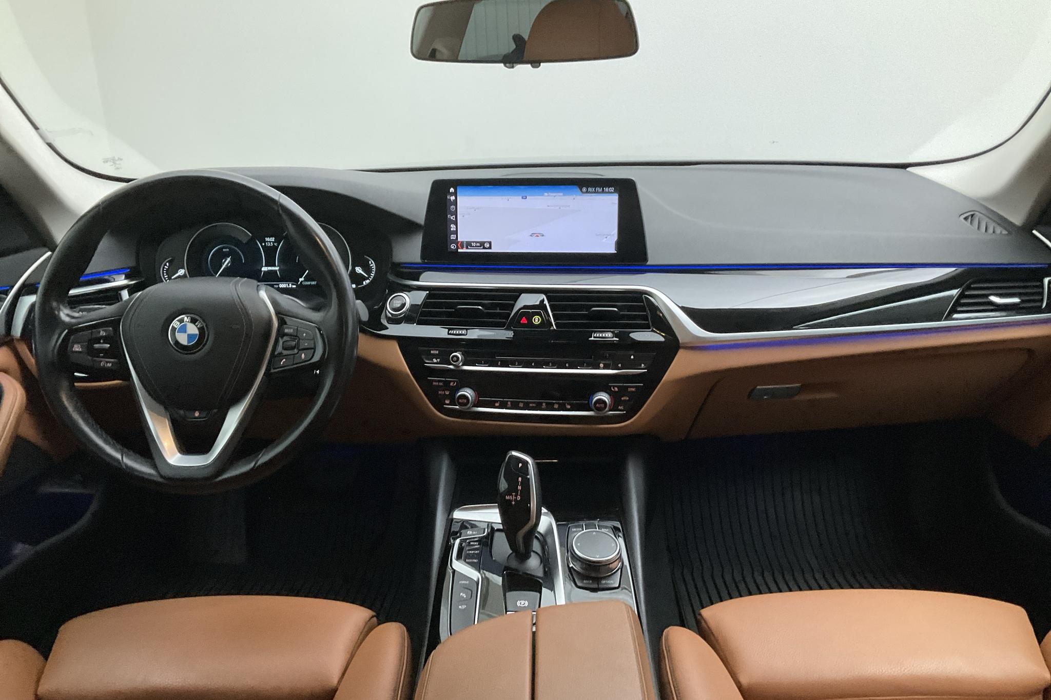 BMW 530e iPerformance Sedan, G30 (252hk) - 129 730 km - Automaatne - must - 2019