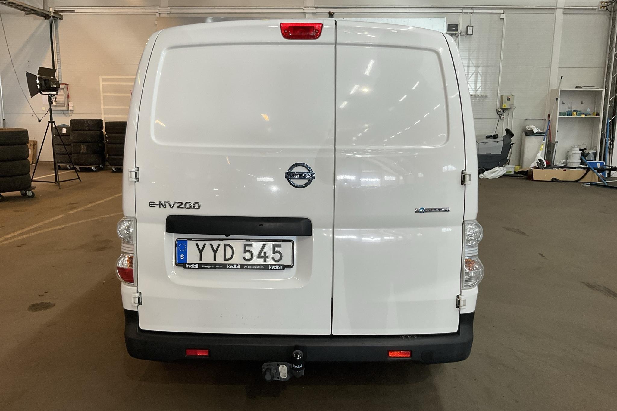 Nissan e-NV200 24,0 kWh (109hk) - 52 560 km - Automatic - white - 2018