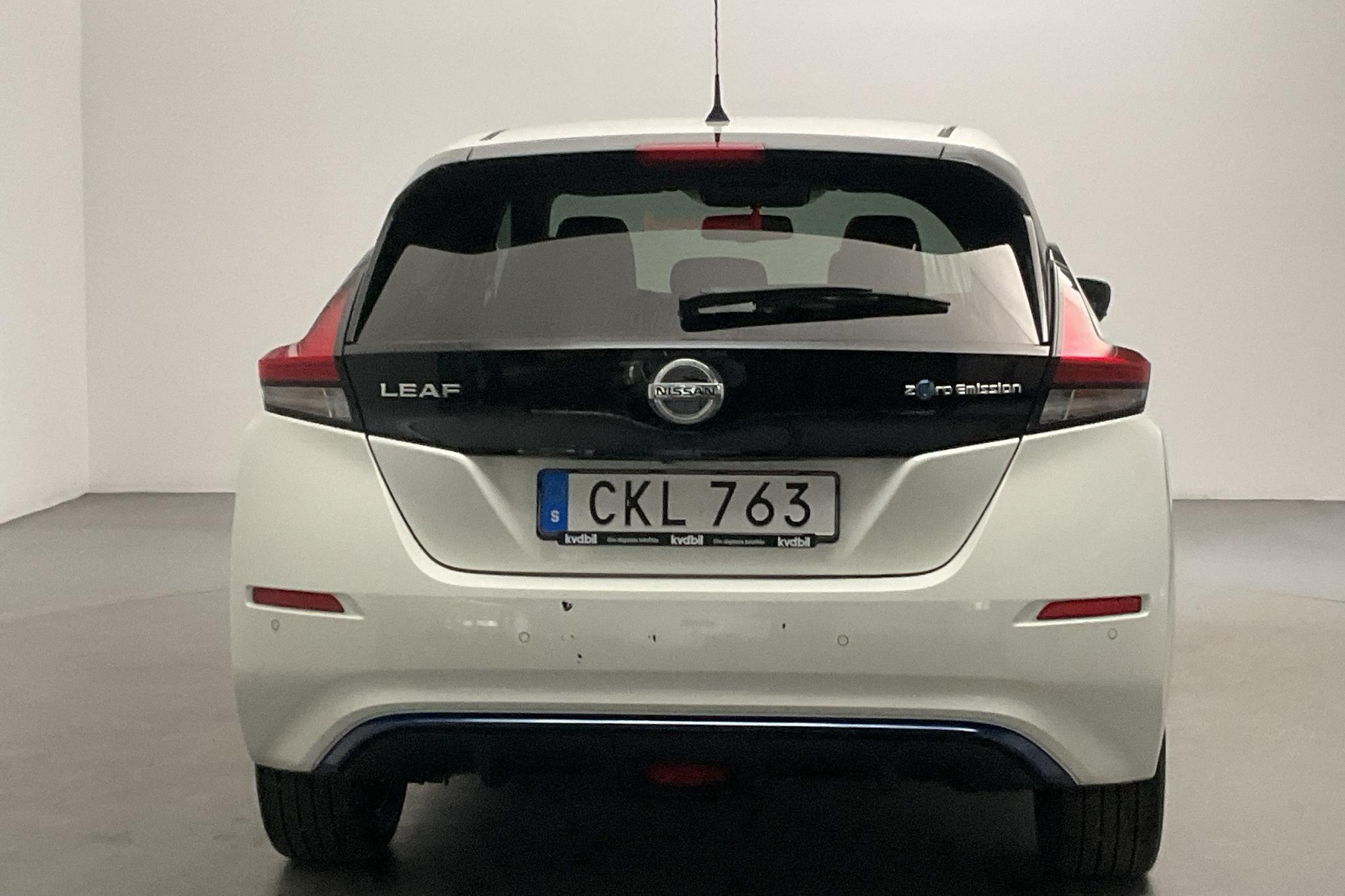 Nissan LEAF 5dr 39 kWh (150hk) - 1 873 mil - Automat - vit - 2019