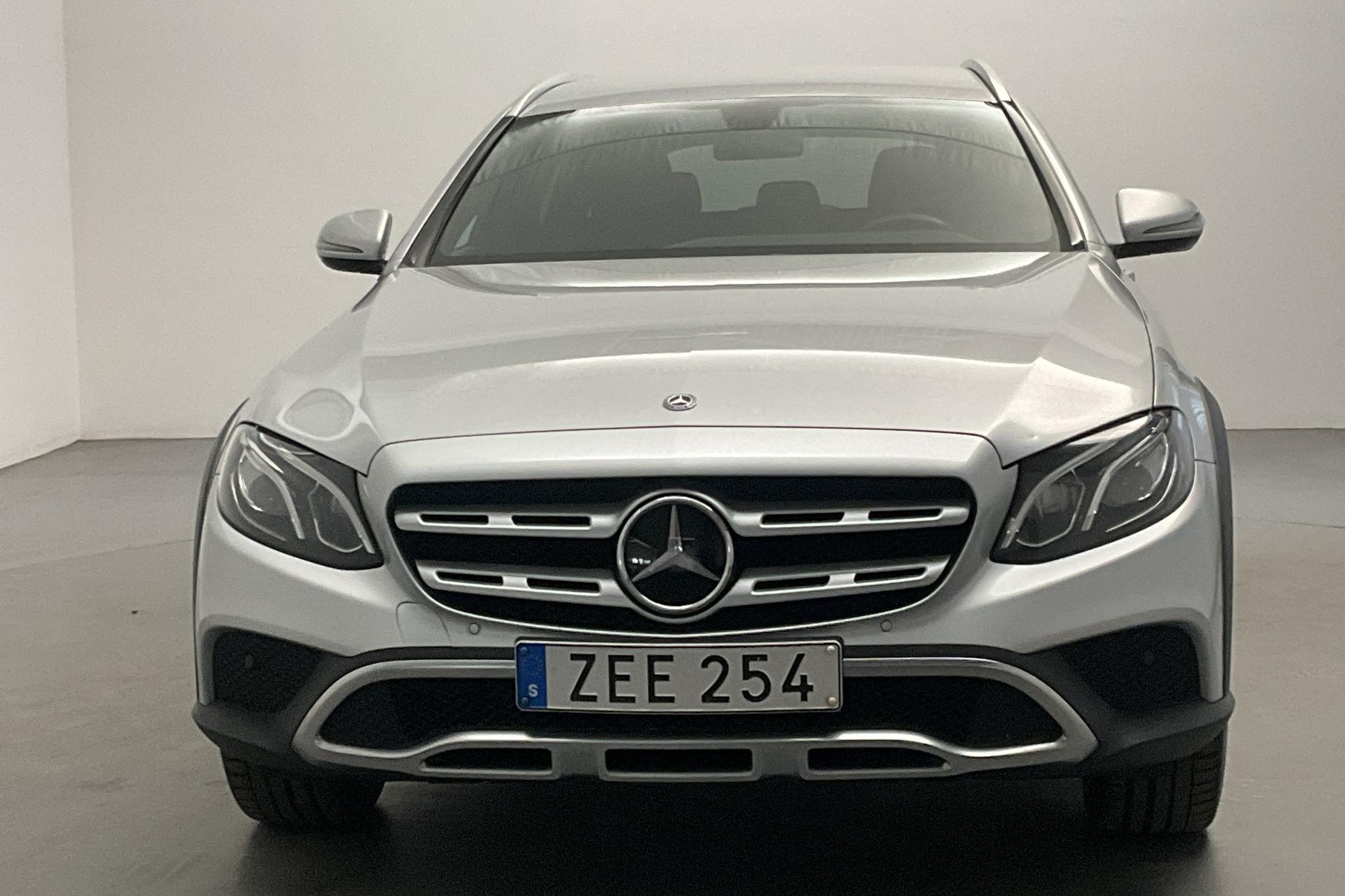Mercedes E 220 d 4MATIC Kombi All-Terrain S213 (194hk) - 117 620 km - Automatic - silver - 2018