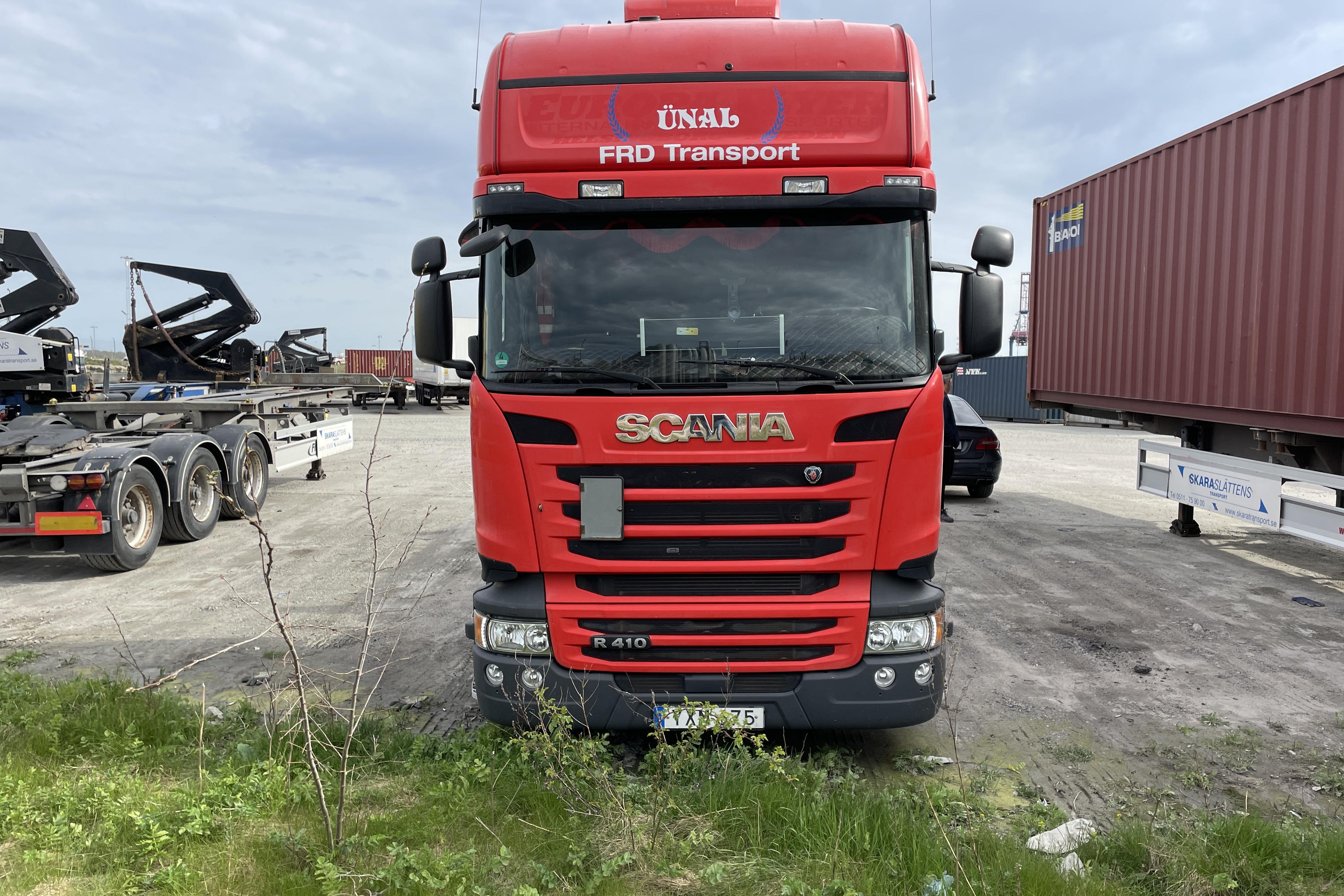 Scania R410 - 564 816 km - Automat - röd - 2017