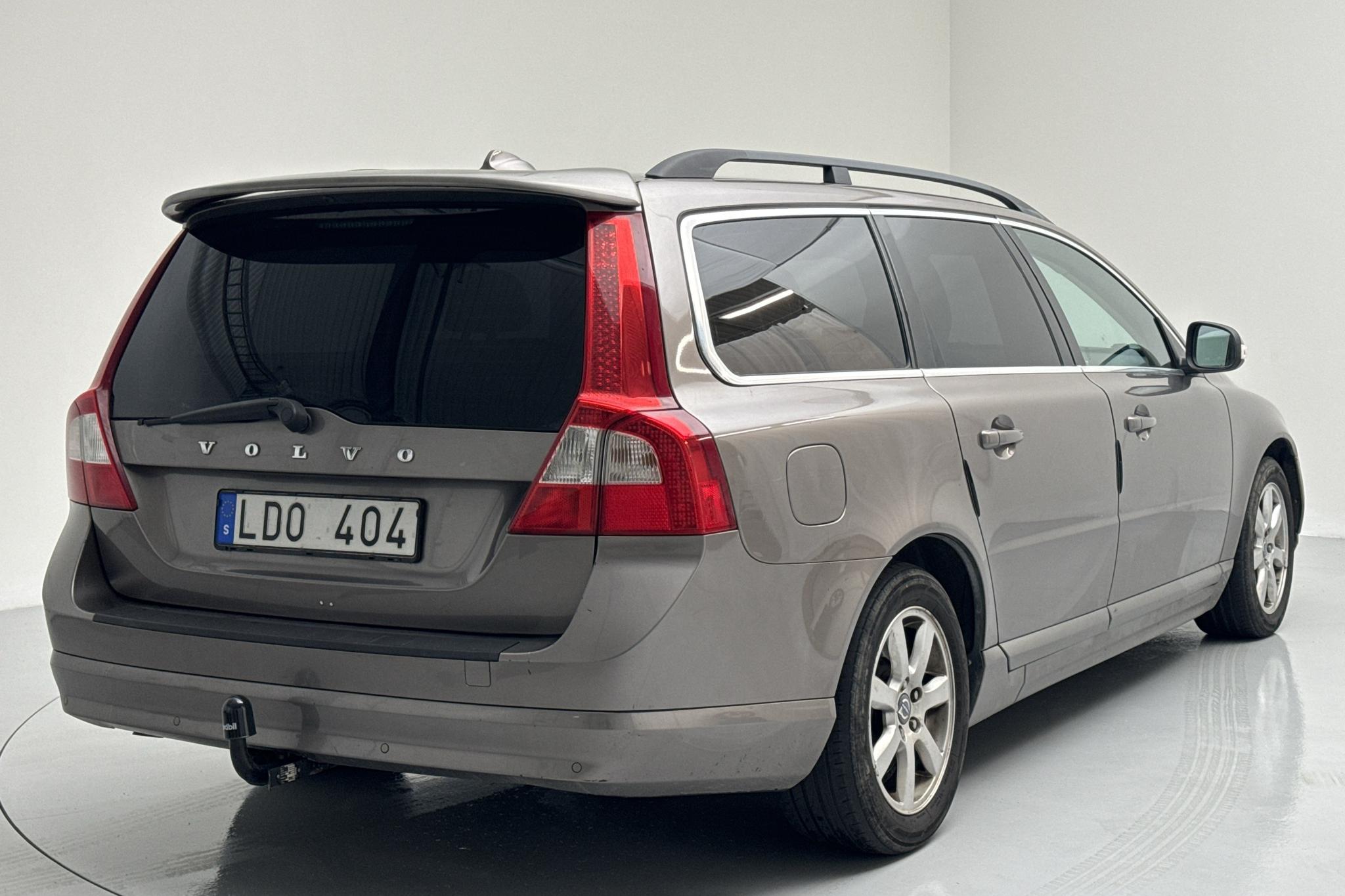 Volvo V70 II 1.6D DRIVe (109hk) - 26 167 mil - Manuell - grå - 2011