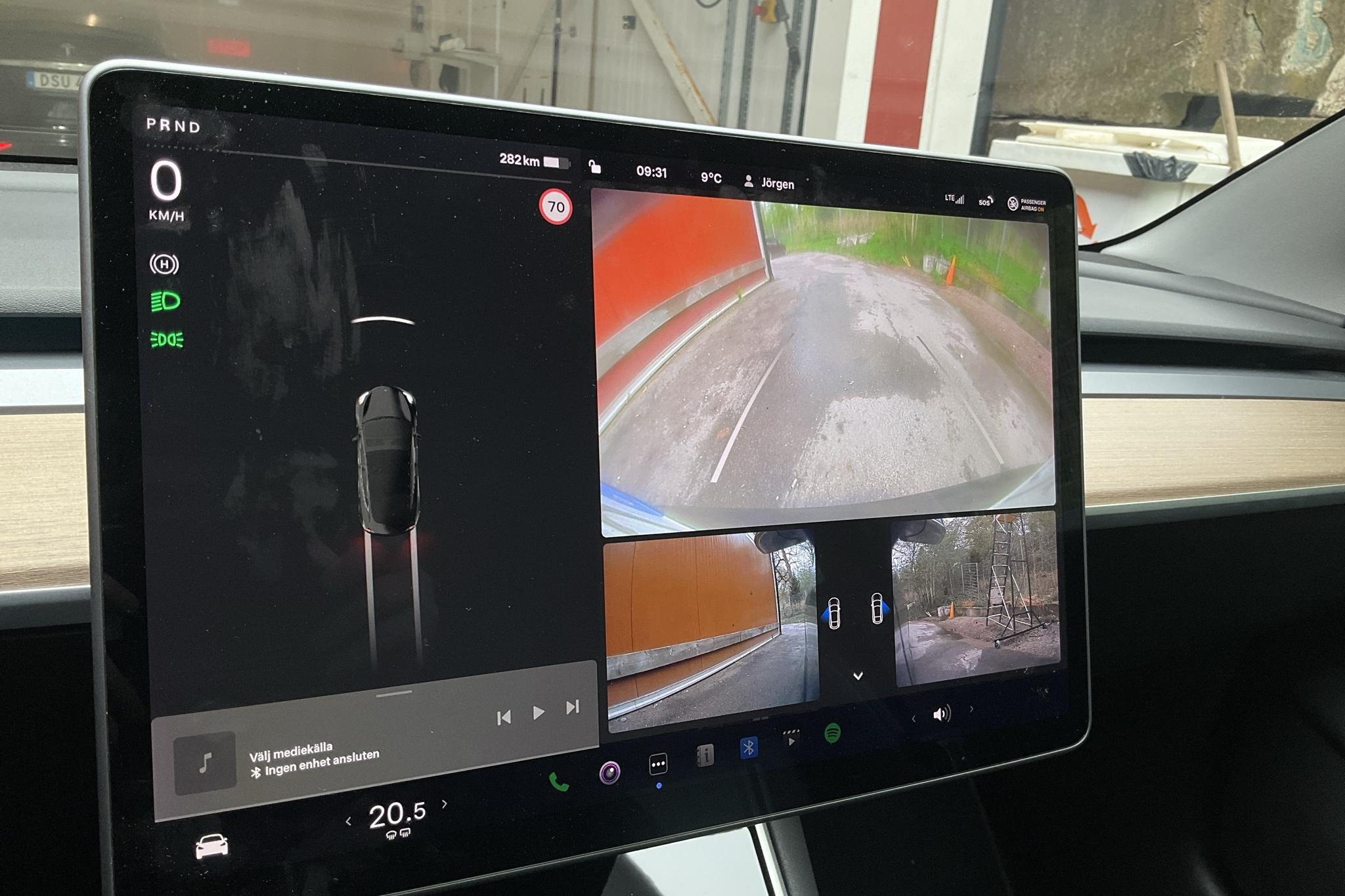Tesla Model 3 Long Range Dual Motor AWD - 15 355 mil - Automat - svart - 2019