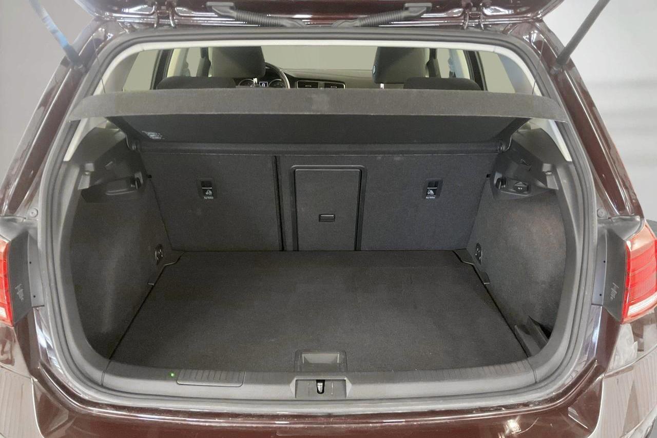 VW Golf VII 1.4 TGI 5dr (110hk) - 4 607 mil - Manuell - brun - 2018