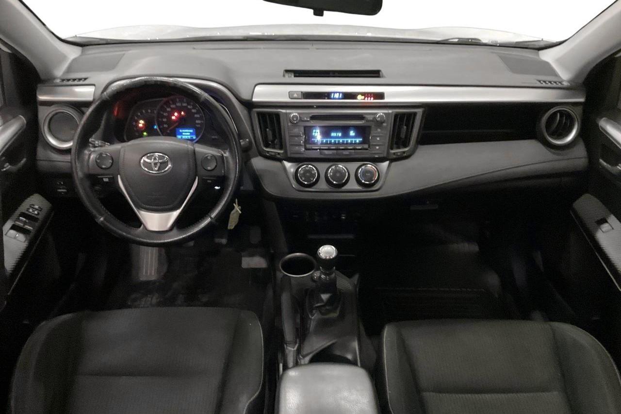 Toyota RAV4 2.0 D-4D DPF (121hk) - 263 620 km - Manualna - biały - 2014