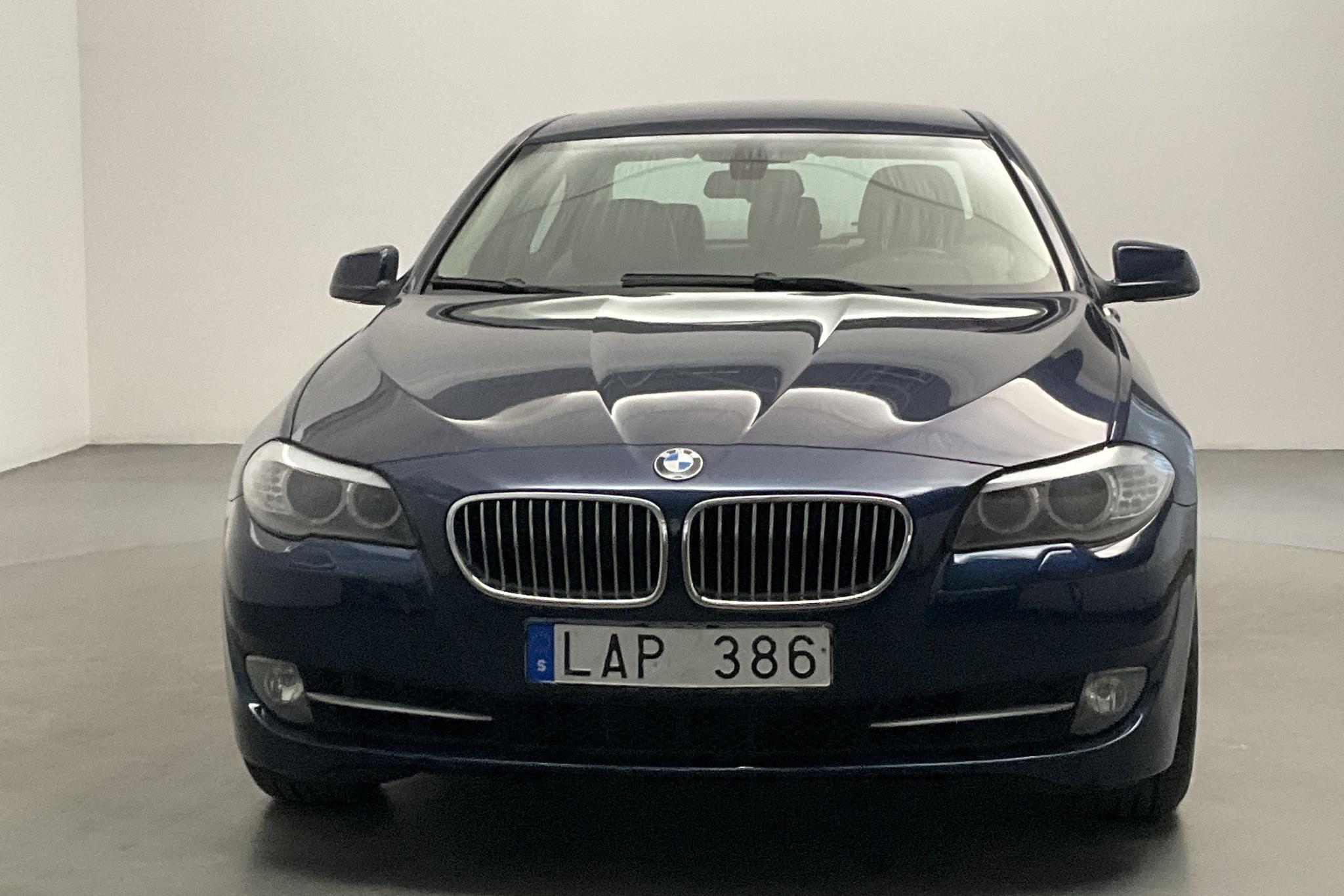 BMW 535i Sedan, F10 (306hk) - 147 470 km - Manual - blue - 2011