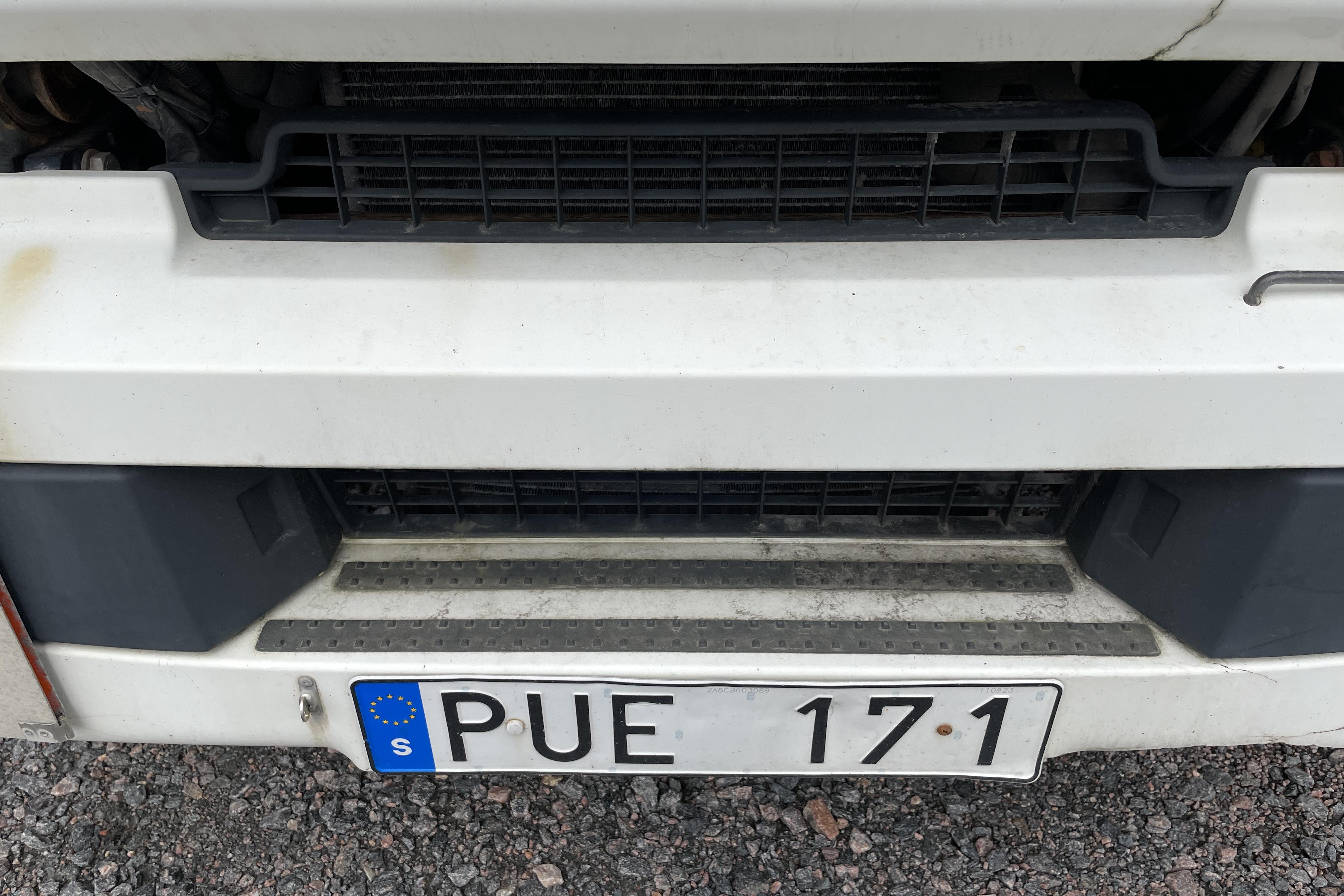 Volvo FL240 - 163 592 km - Automatyczna - biały - 2012