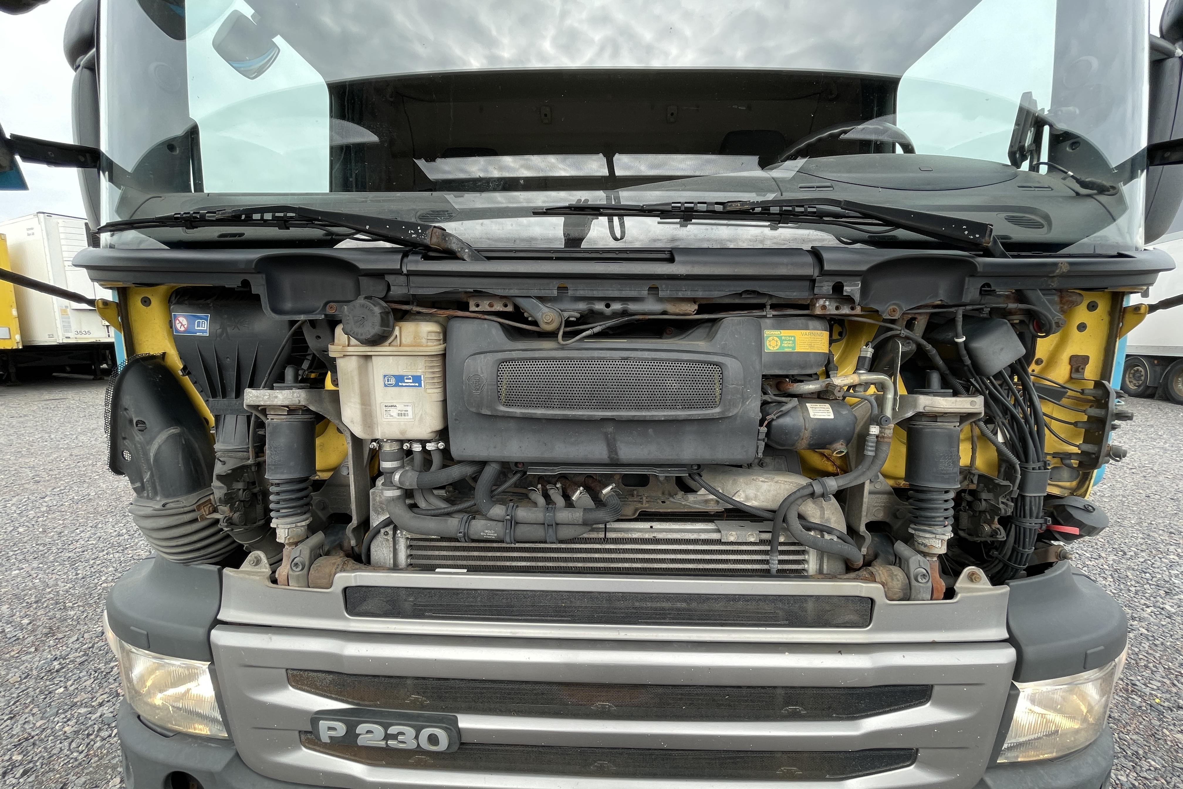 Scania P230 - 703 120 km - Automatyczna - niebieski - 2013
