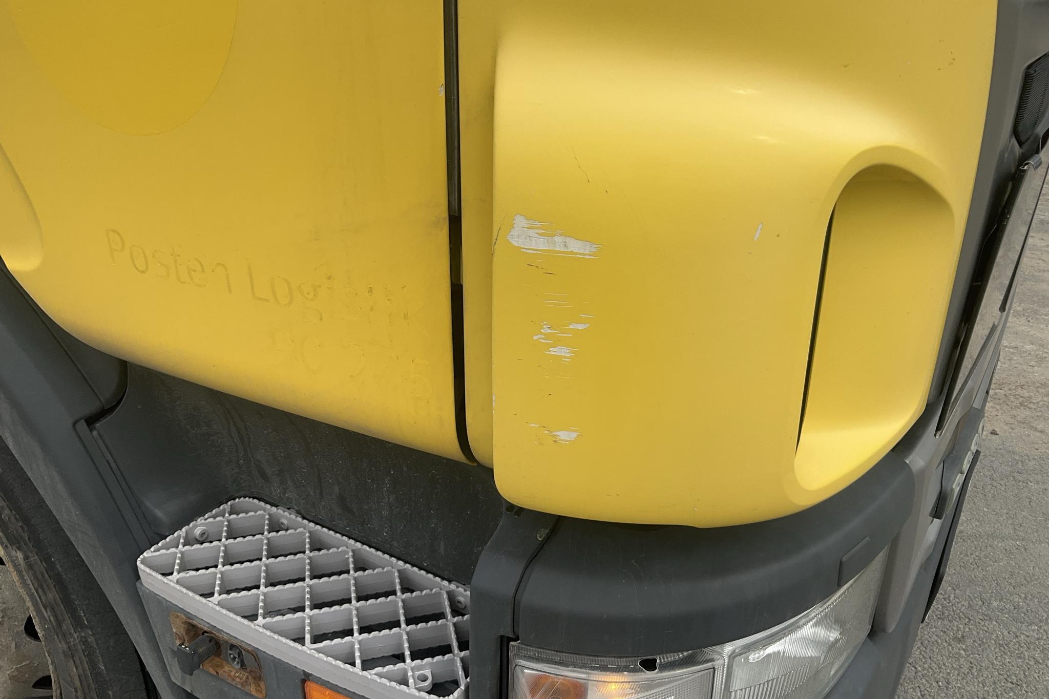 Scania P230 - 464 222 km - Automatic - yellow - 2013