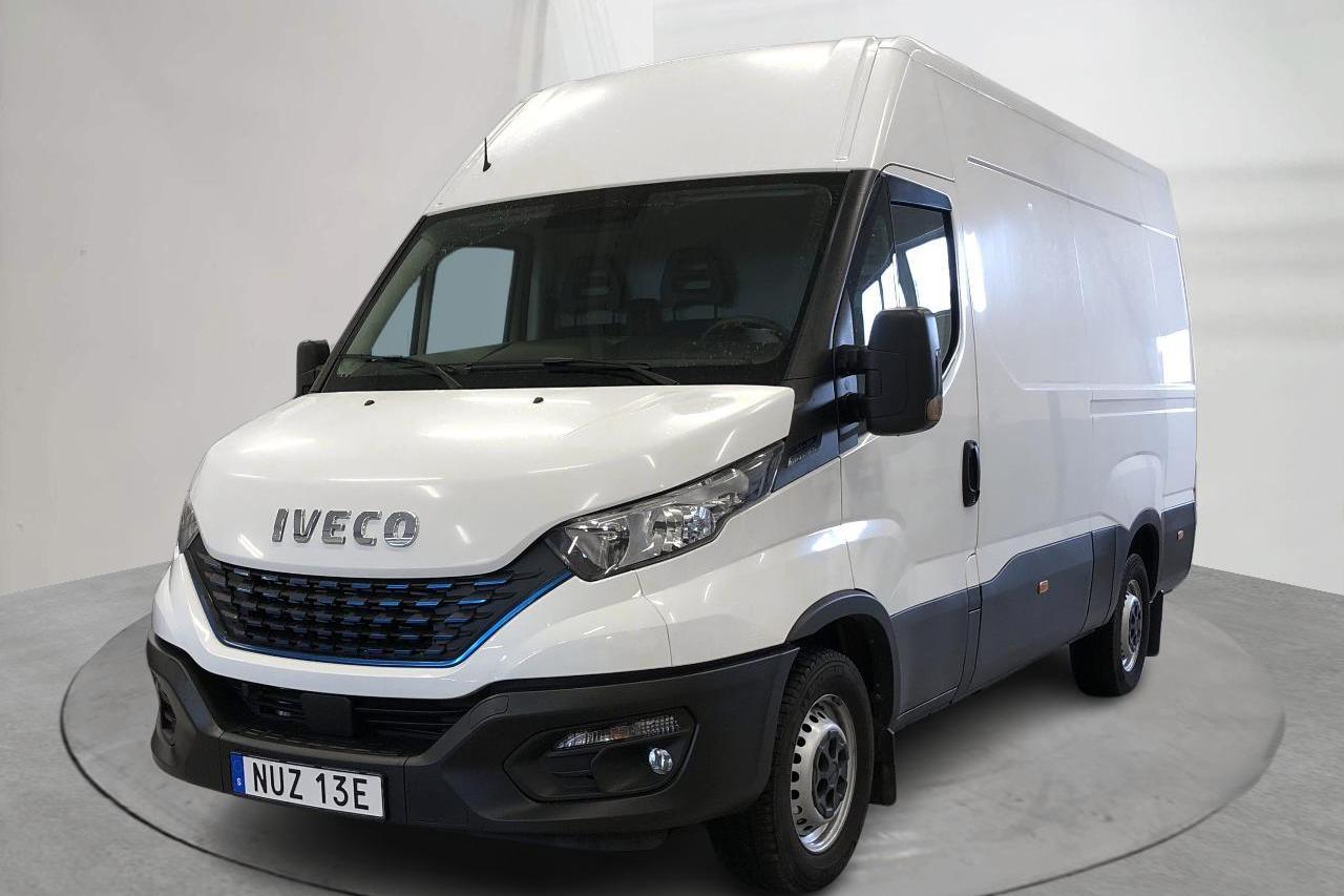 Iveco Daily 35 3.0 CNG Skåp (136hk) - 52 600 km - Automatic - white - 2020