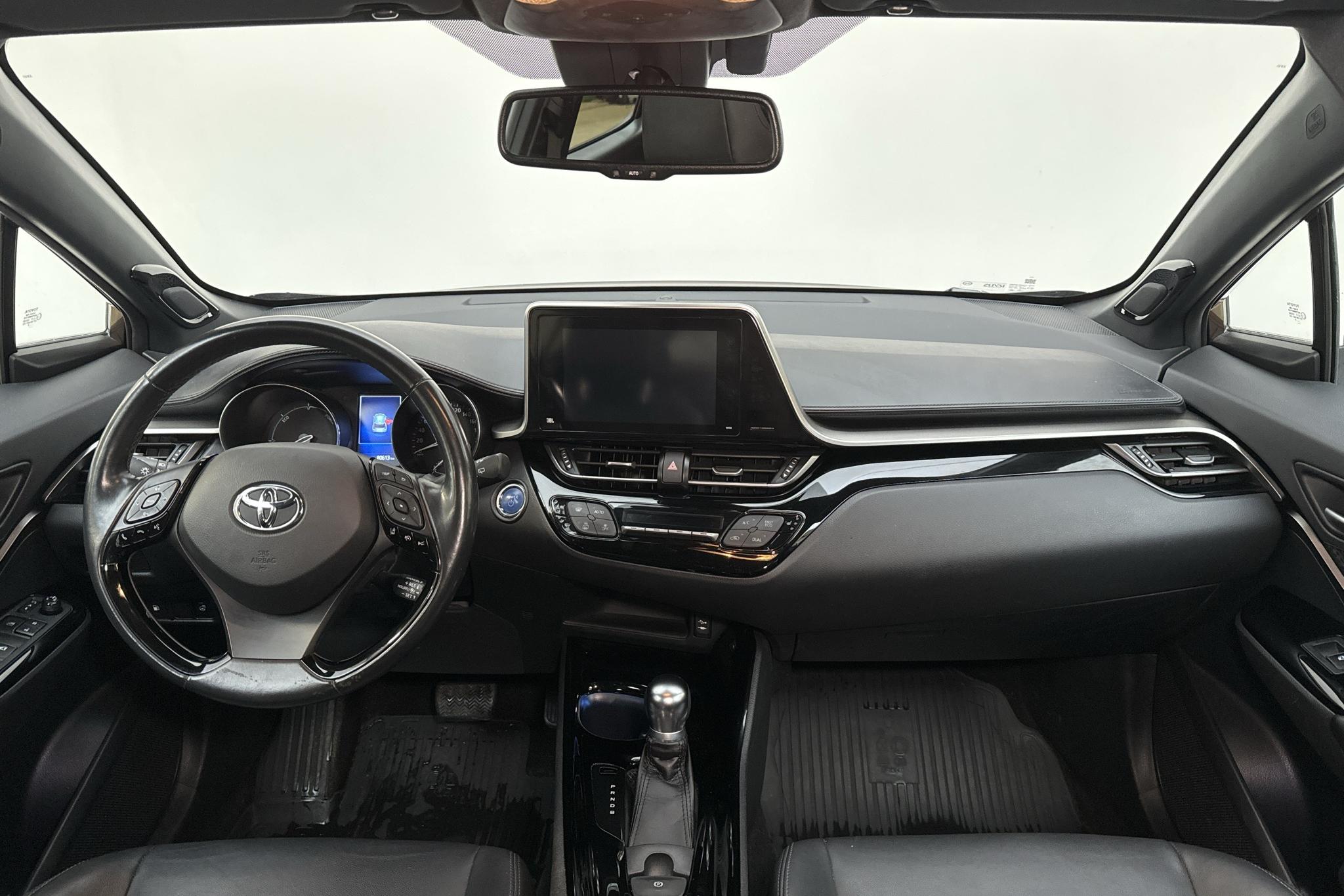 Toyota C-HR 1.8 HSD (122hk) - 8 061 mil - Automat - brun - 2018