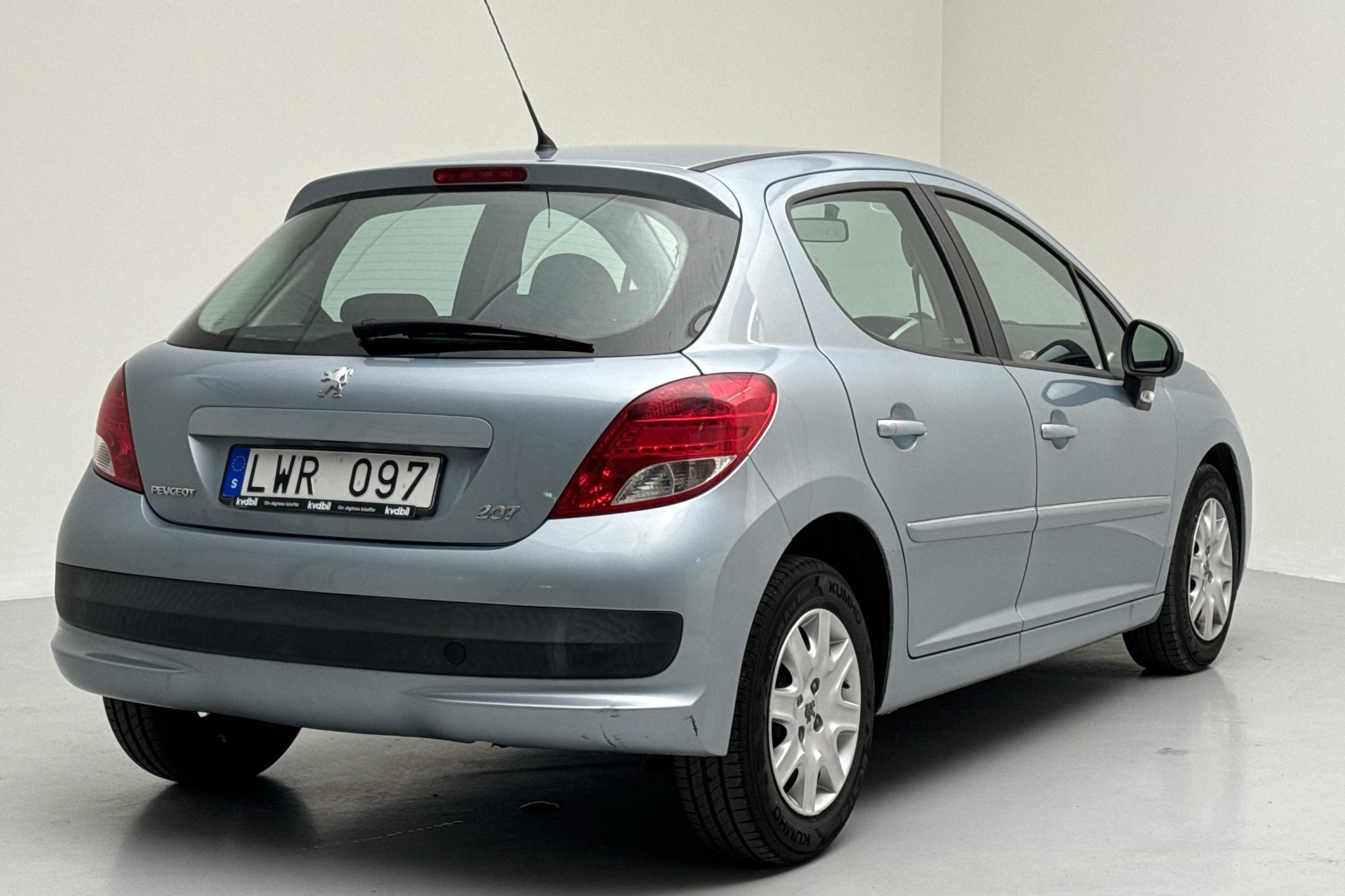 Peugeot 207 1.4 VTi 5dr (95hk) - 6 983 mil - Manuell - Light Blue - 2011