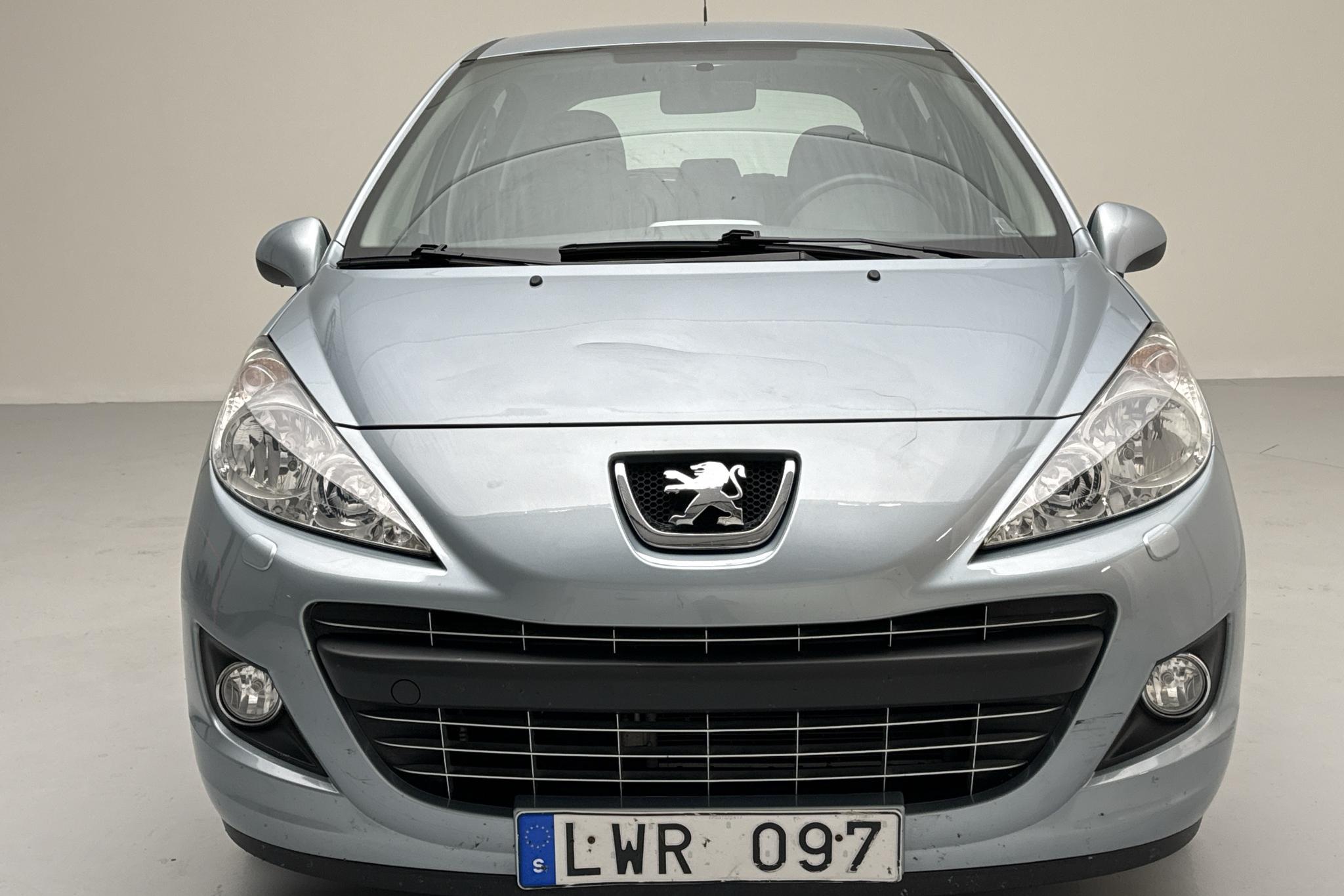 Peugeot 207 1.4 VTi 5dr (95hk) - 6 983 mil - Manuell - Light Blue - 2011