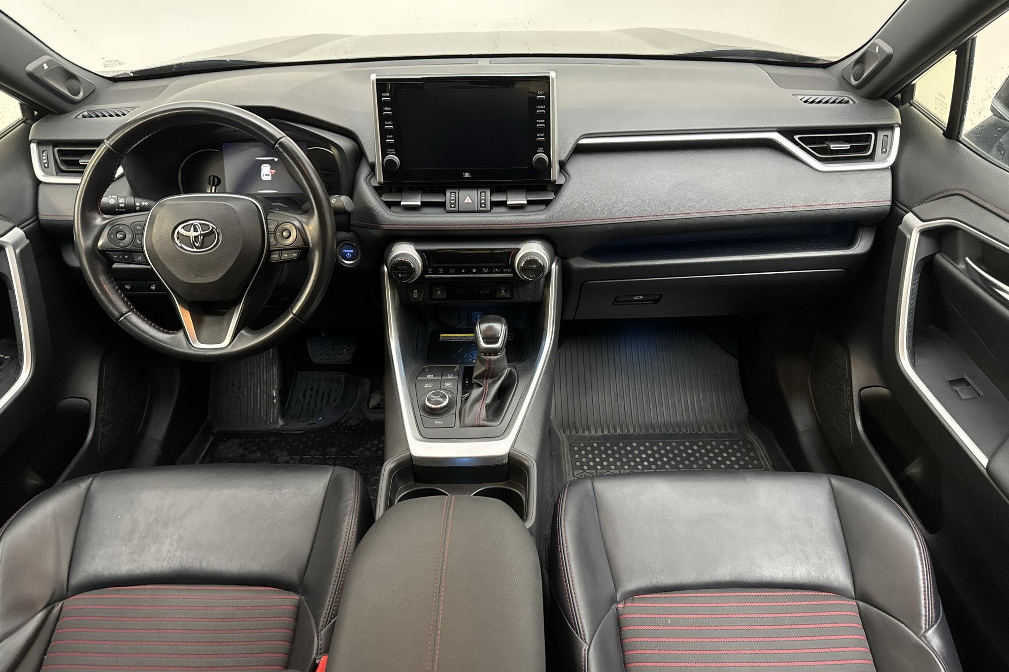Toyota RAV4 2.5 Plug-in Hybrid AWD (306hk) - 117 680 km - Automatyczna - czarny - 2020