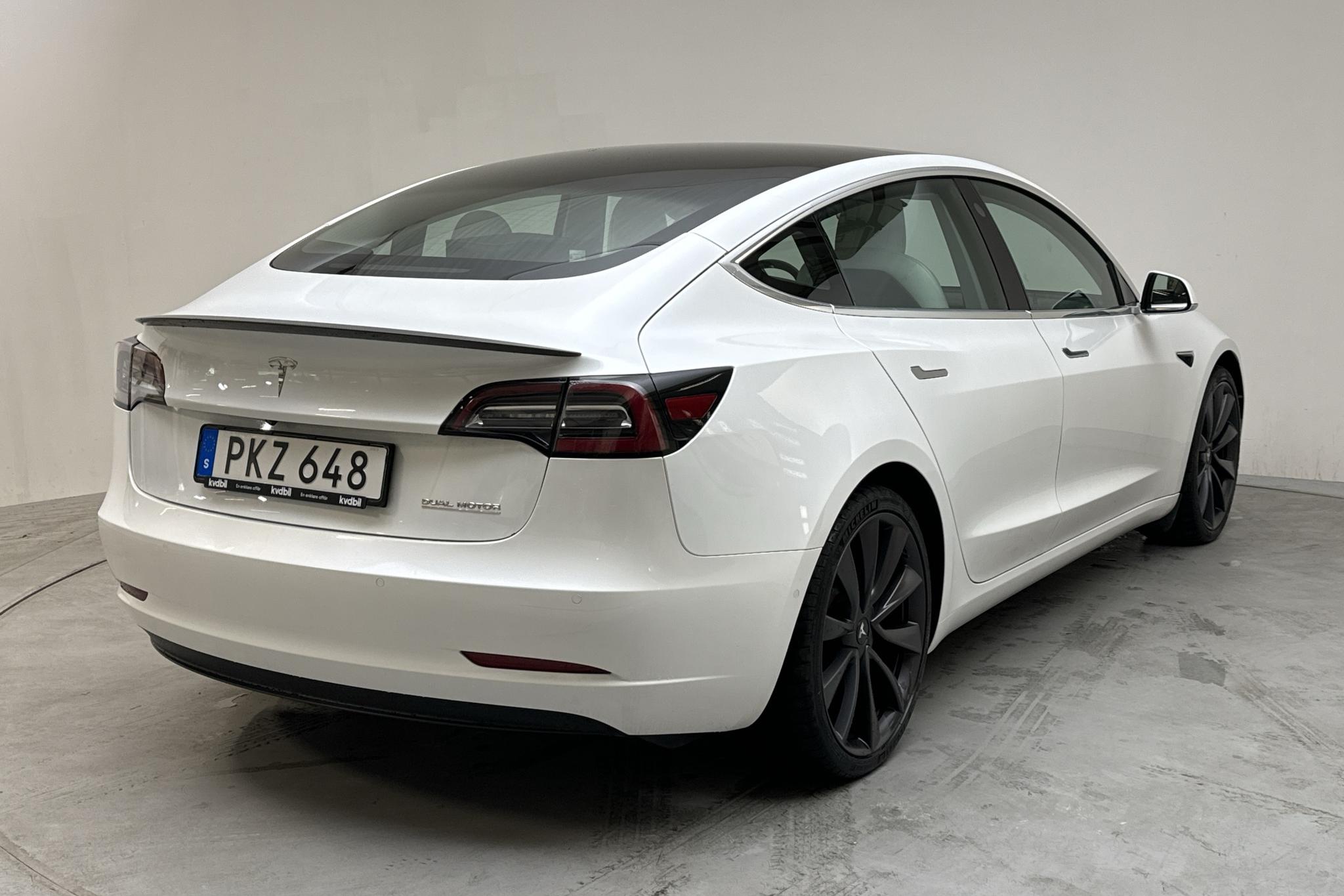 Tesla Model 3 Performance AWD - 56 530 km - Automatic - white - 2020
