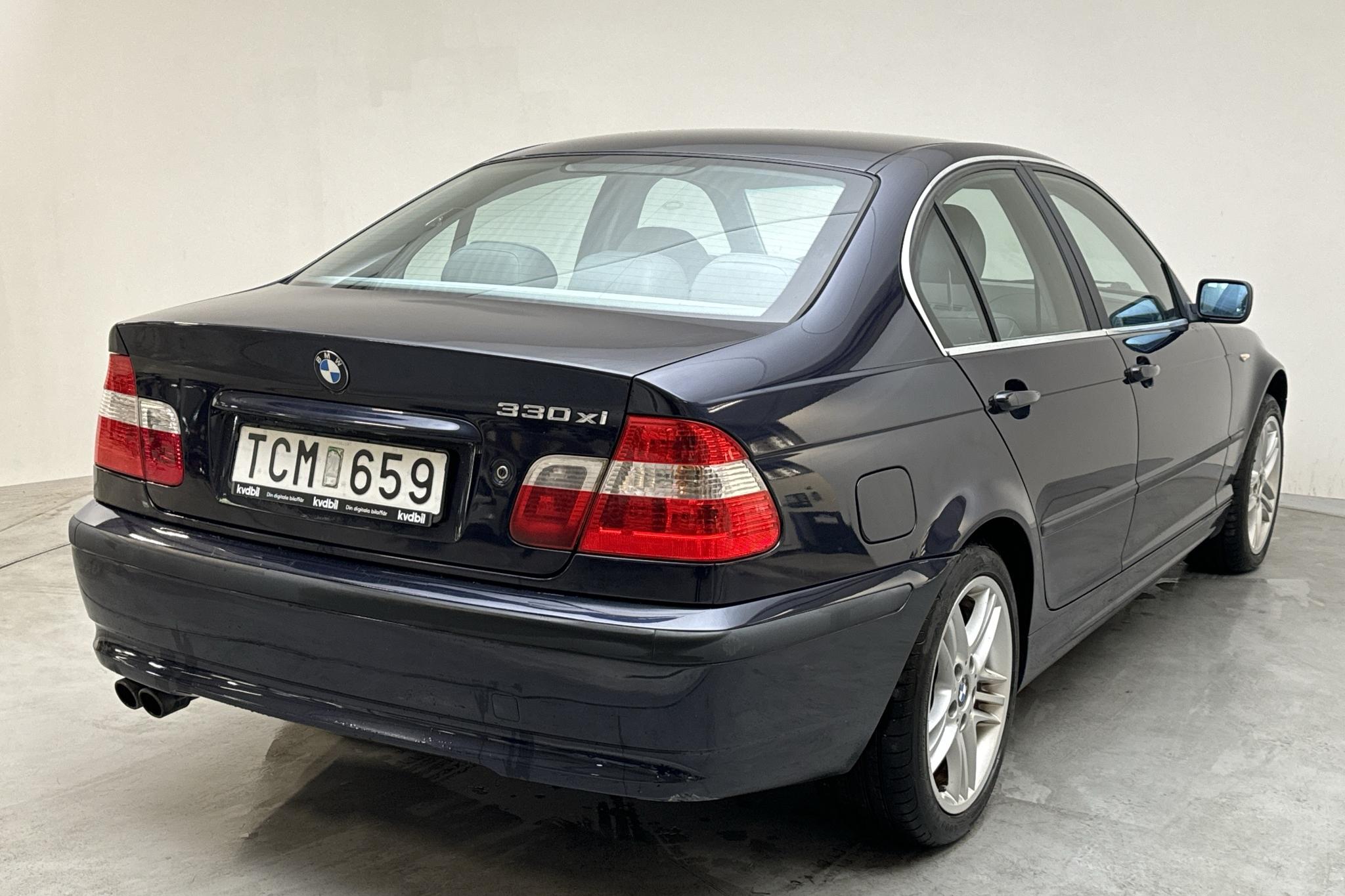 BMW 330xi Sedan, E46 (231hk) - 120 820 km - Manual - blue - 2002