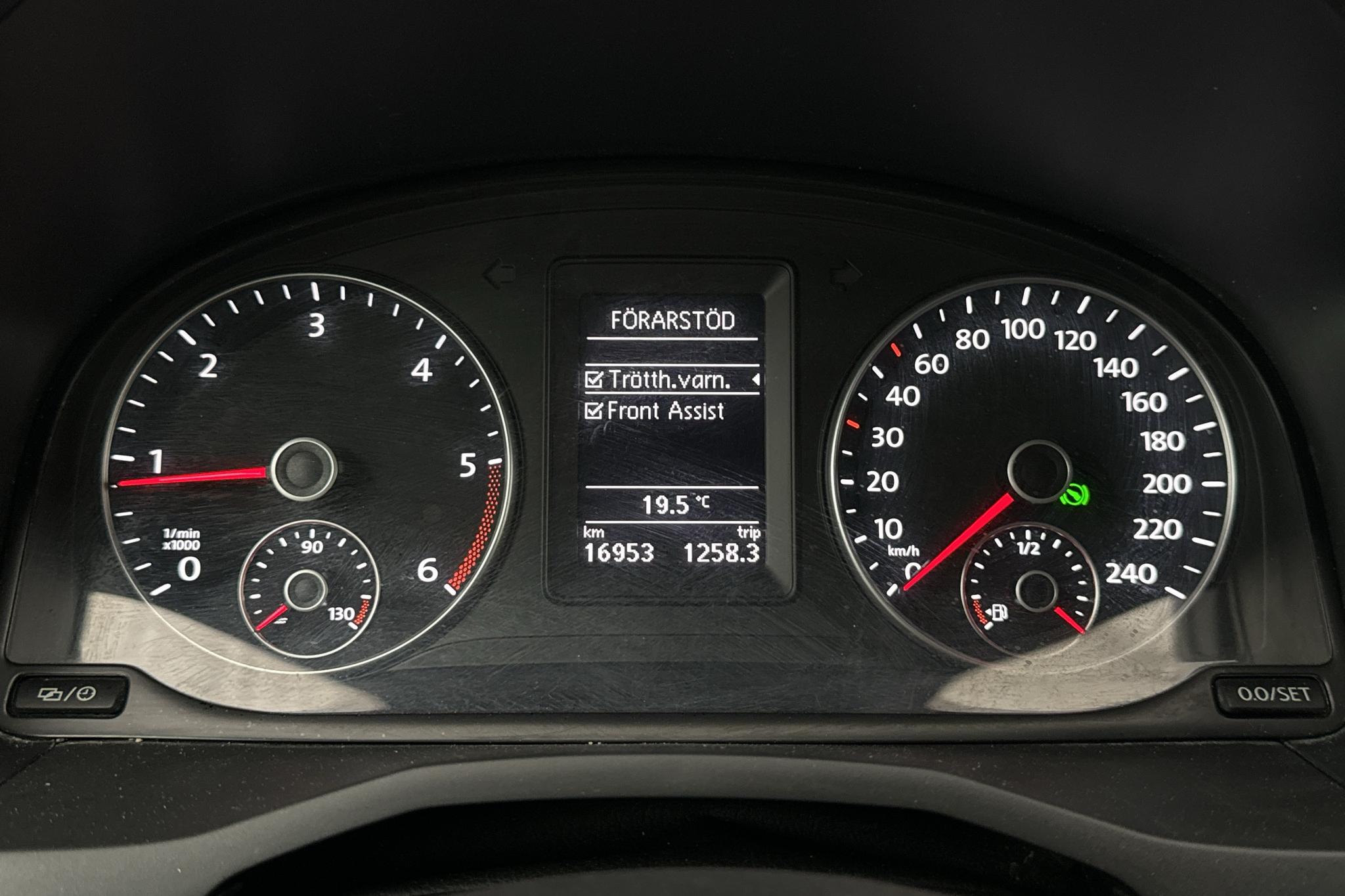 VW Caddy Maxi Life 2.0 TDI 4MOTION (150hk) - 1 696 mil - Automat - vit - 2019