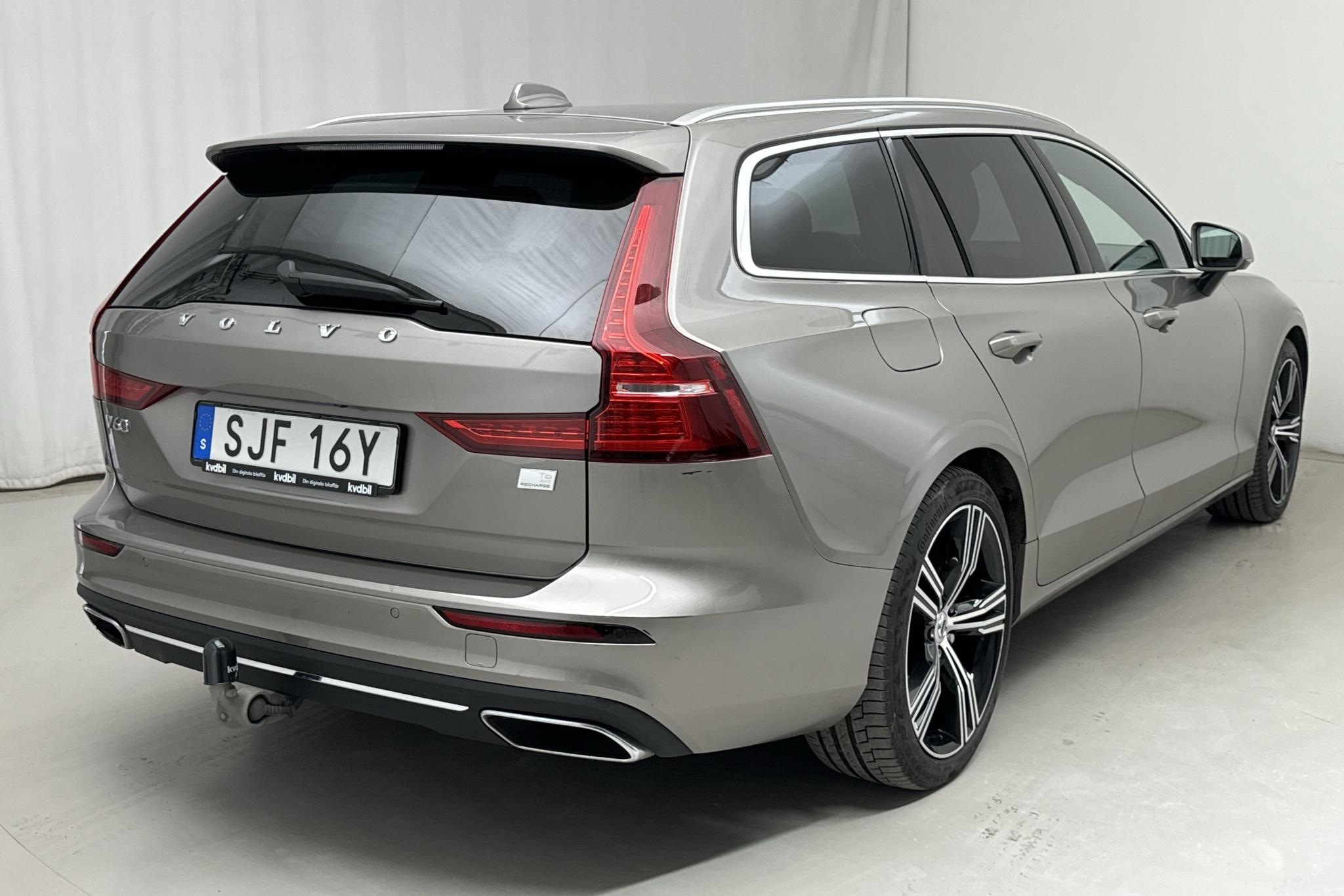 Volvo V60 T6 AWD Recharge (340hk) - 111 960 km - Automatic - gray - 2021