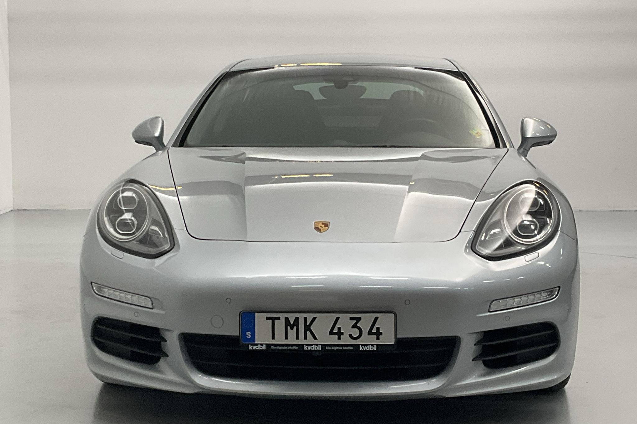 Porsche Panamera Diesel (250hk) - 19 807 mil - Automat - silver - 2014