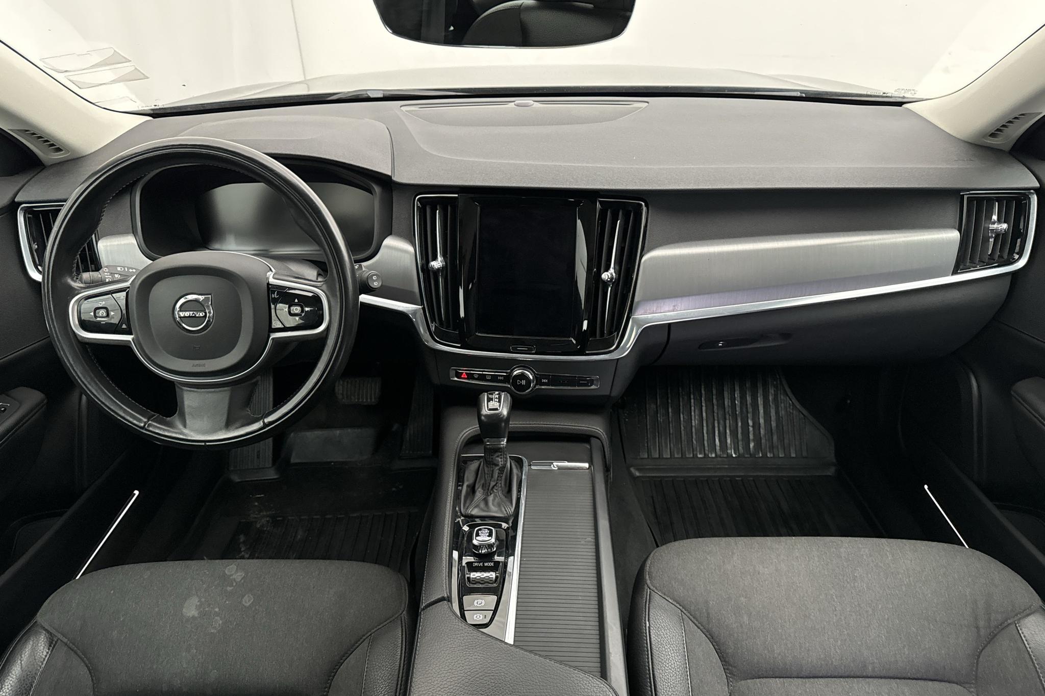 Volvo V90 D4 (190hk) - 9 898 mil - Automat - grå - 2020