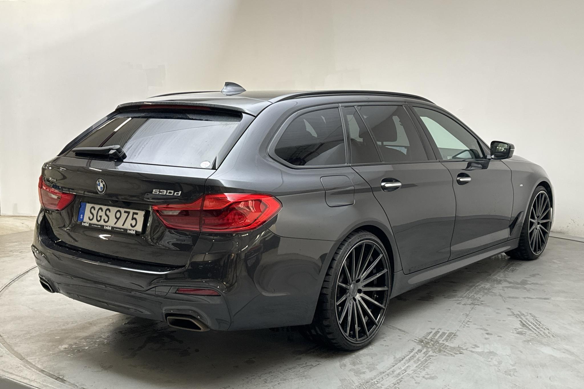 BMW 530d xDrive Touring, G31 (265hk) - 79 290 km - Automatic - gray - 2018