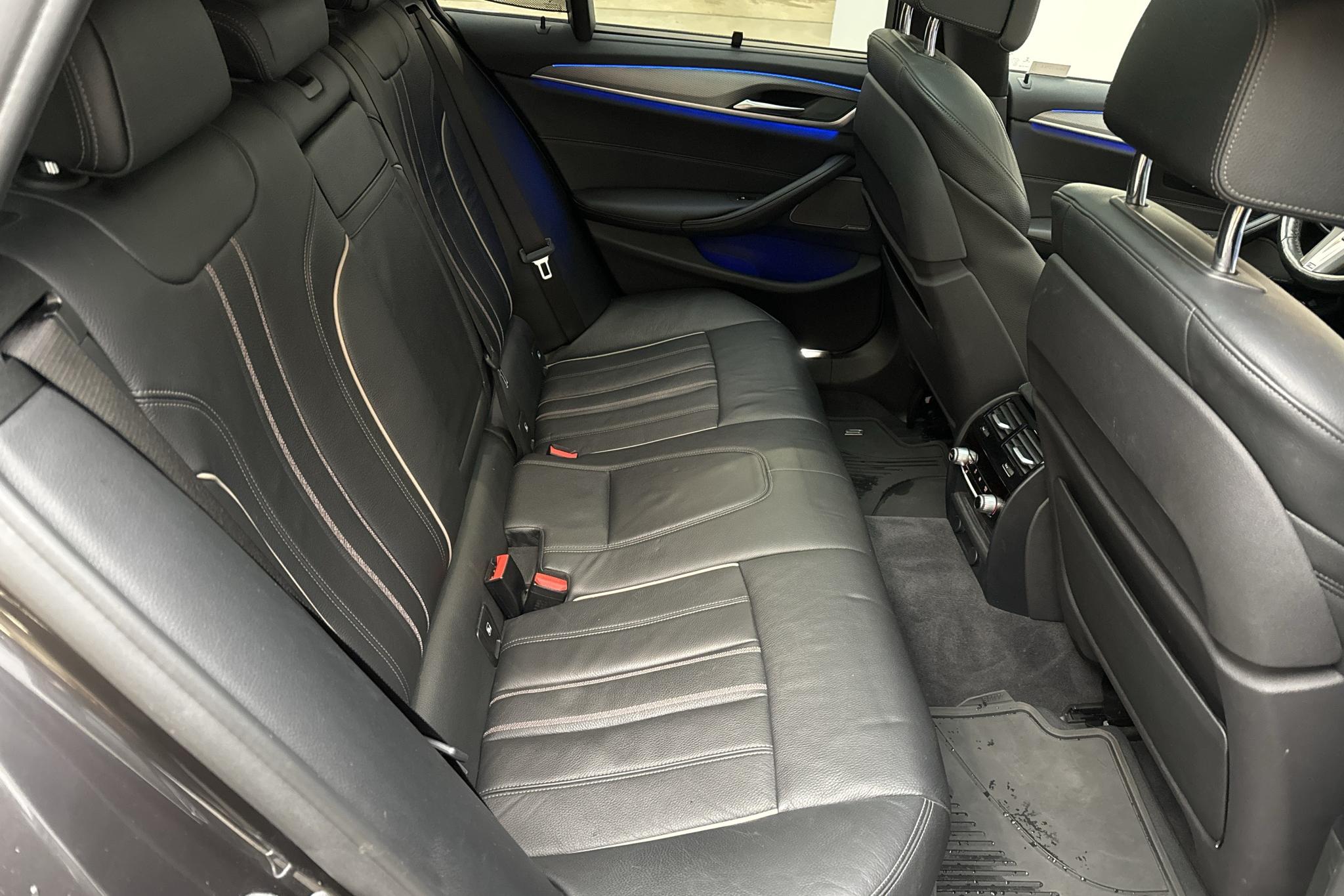 BMW 530d xDrive Touring, G31 (265hk) - 79 290 km - Automatic - gray - 2018