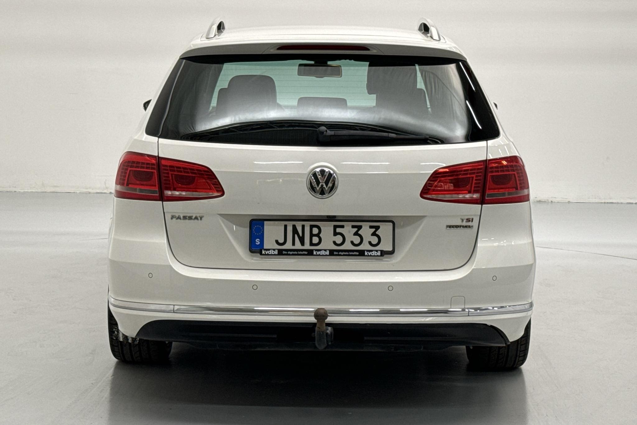 VW Passat 1.4 TSI EcoFuel Variant (150hk) - 15 494 mil - Automat - vit - 2014