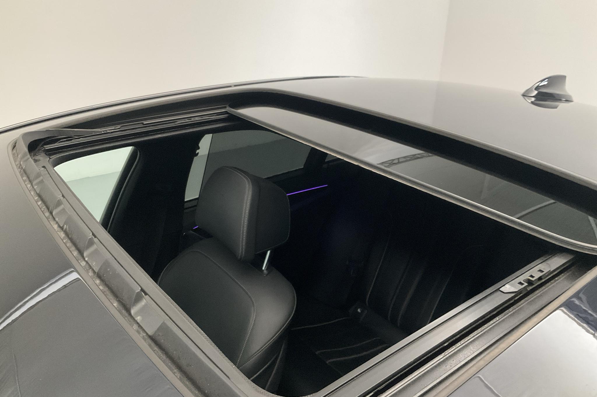 BMW 530e iPerformance Sedan, G30 (252hk) - 5 166 mil - Automat - svart - 2018