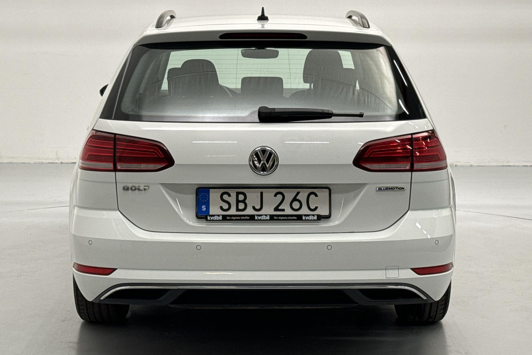 VW Golf VII 1.5 TGI Kombi (130hk) - 34 640 km - Automaatne - valge - 2020