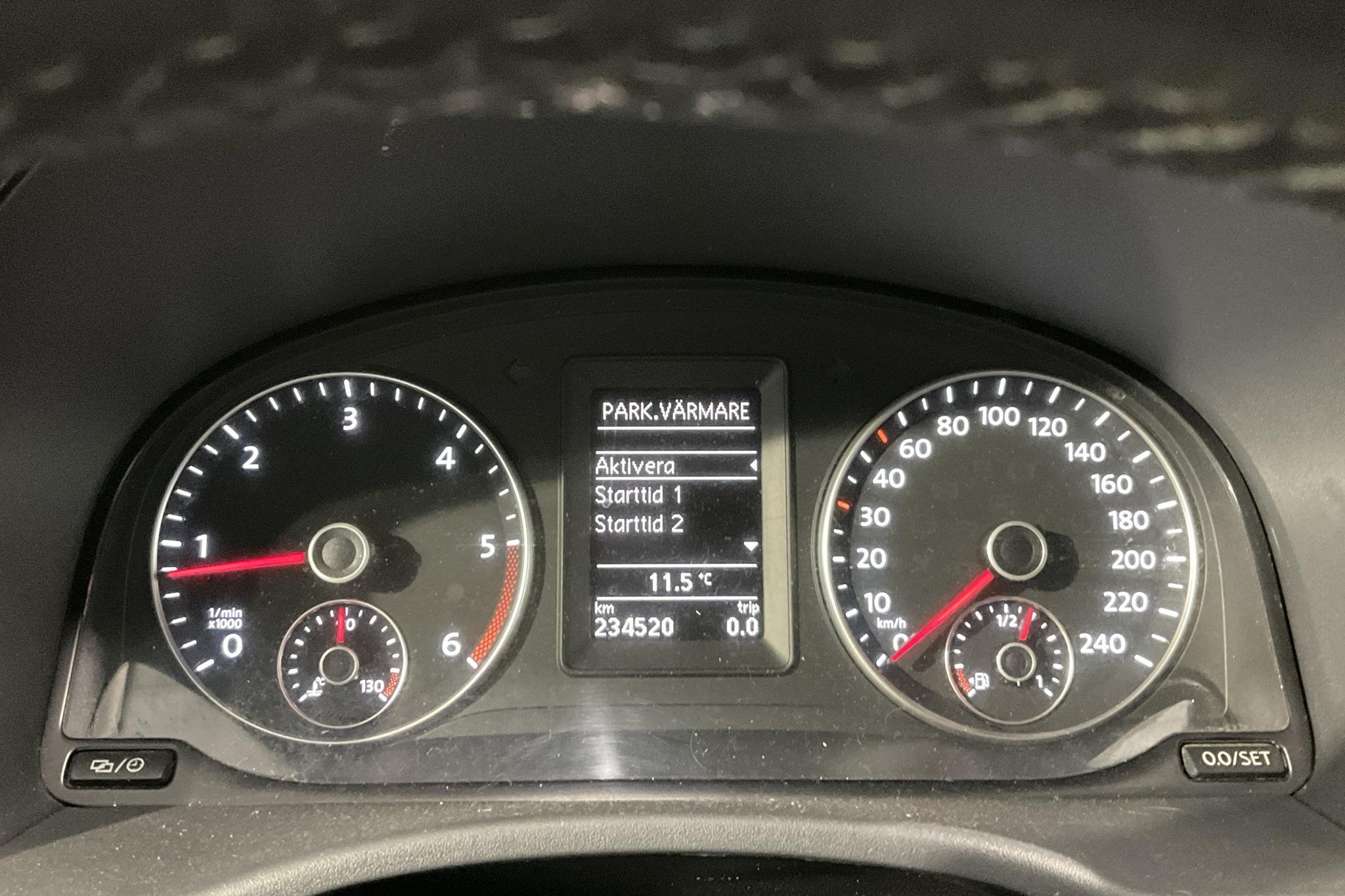 VW Caddy 2.0 TDI Skåp 4-motion (110hk) - 23 452 mil - Manuell - vit - 2015