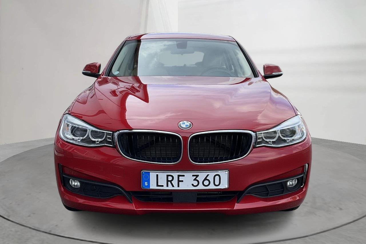 BMW 320d GT xDrive, F34 (184hk) - 5 304 mil - Automat - röd - 2015