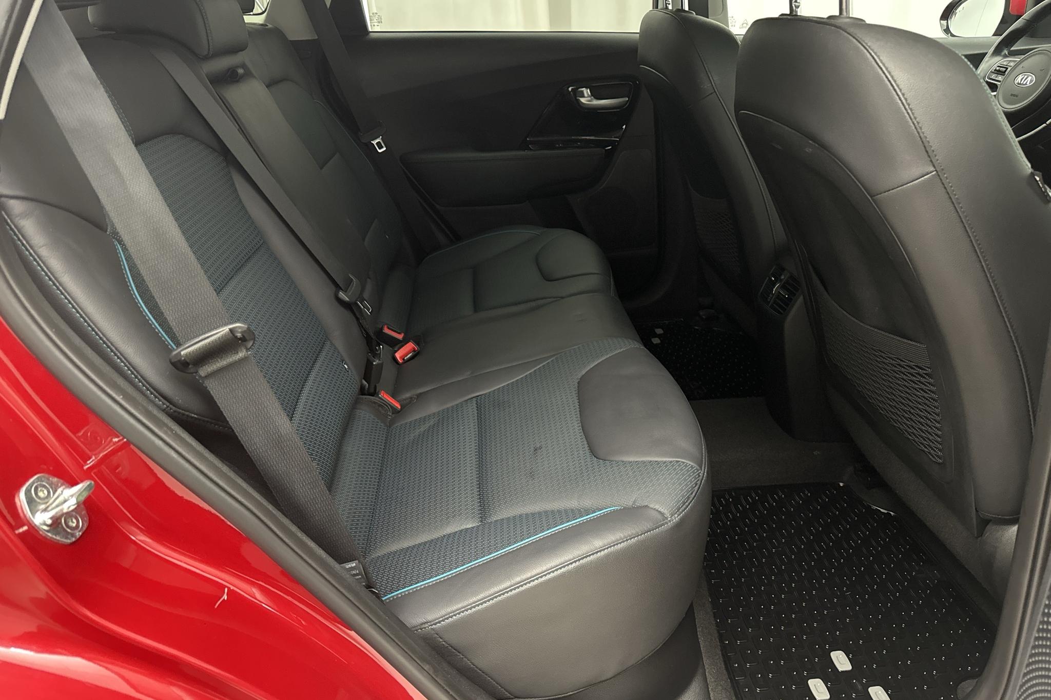 KIA Niro EV 64 kWh (204hk) - 9 125 mil - Automat - röd - 2019