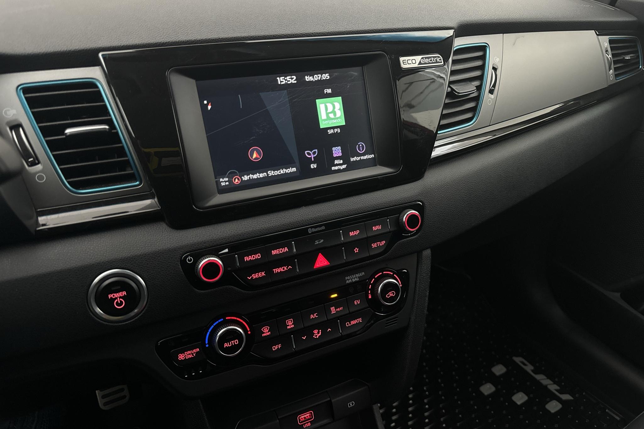 KIA Niro EV 64 kWh (204hk) - 9 125 mil - Automat - röd - 2019