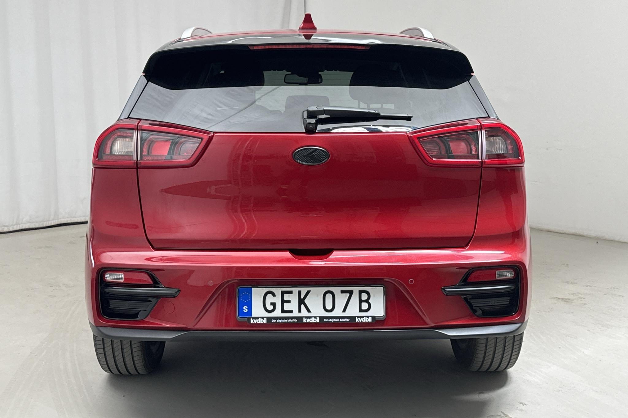 KIA Niro EV 64 kWh (204hk) - 91 250 km - Automaatne - punane - 2019