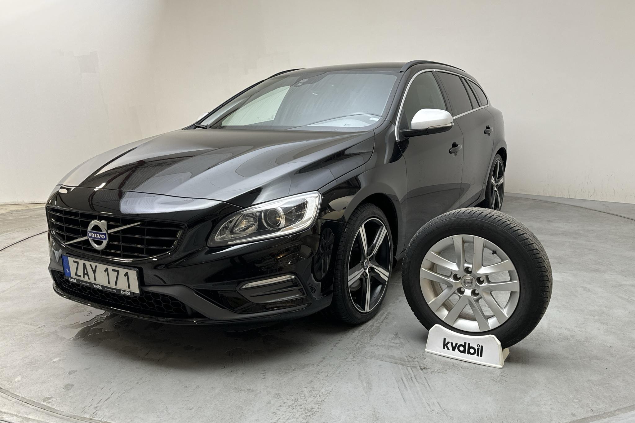 Volvo V60 D3 (150hk) - 13 532 mil - Automat - svart - 2018