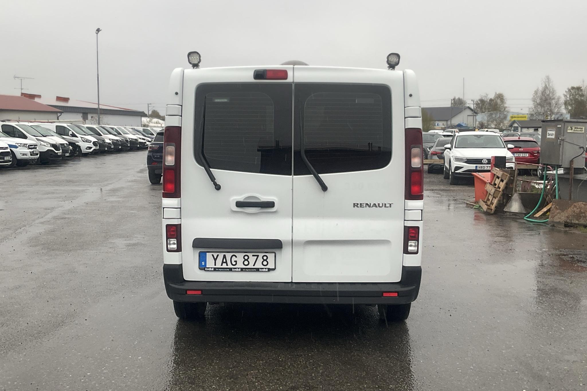 Renault Trafic 1.6 dCi (125hk) - 245 370 km - Käsitsi - valge - 2018