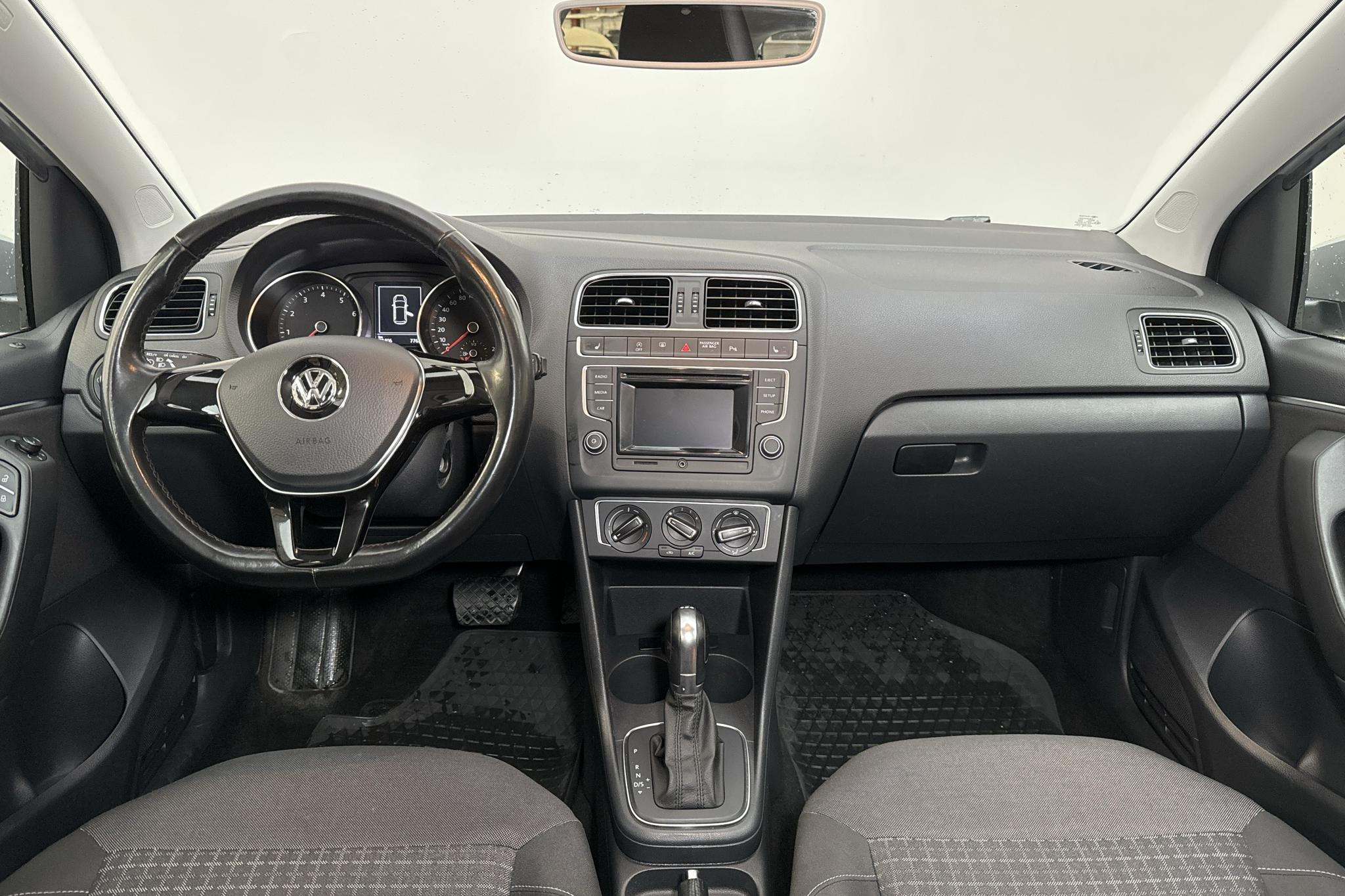 VW Polo 1.2 TSI 5dr (90hk) - 78 400 km - Automatic - silver - 2017