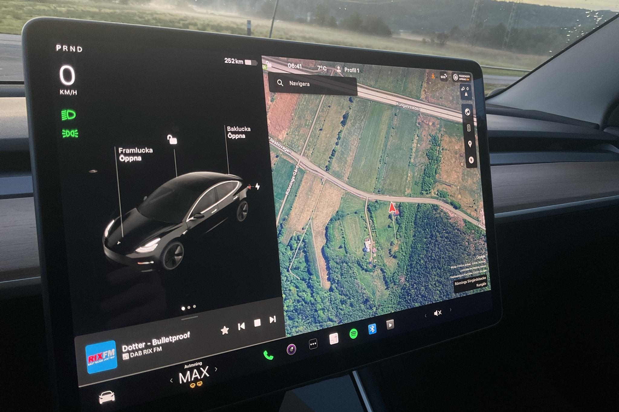 Tesla Model 3 Long Range Dual Motor AWD - 54 440 km - Automaatne - must - 2019