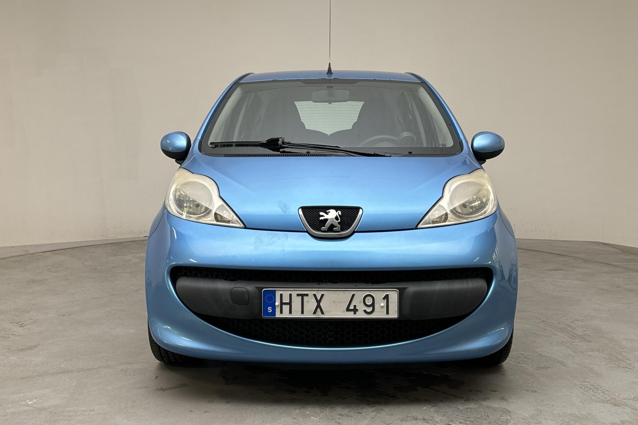 Peugeot 107 1.0 5dr (68hk) - 116 230 km - Manualna - Light Blue - 2009