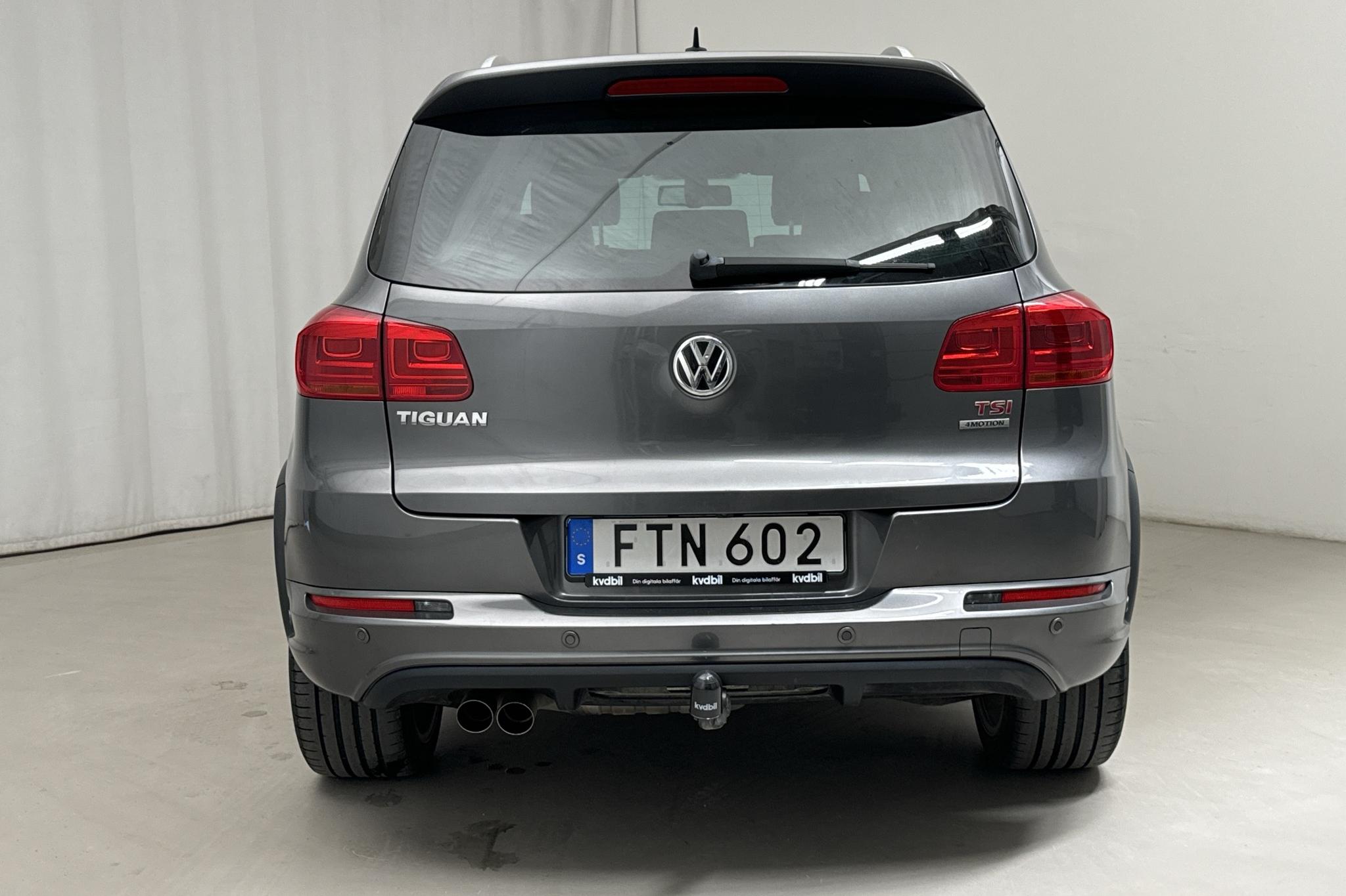 VW Tiguan 1.4 TSI 4MOTION (160hk) - 110 280 km - Manualna - Dark Grey - 2015