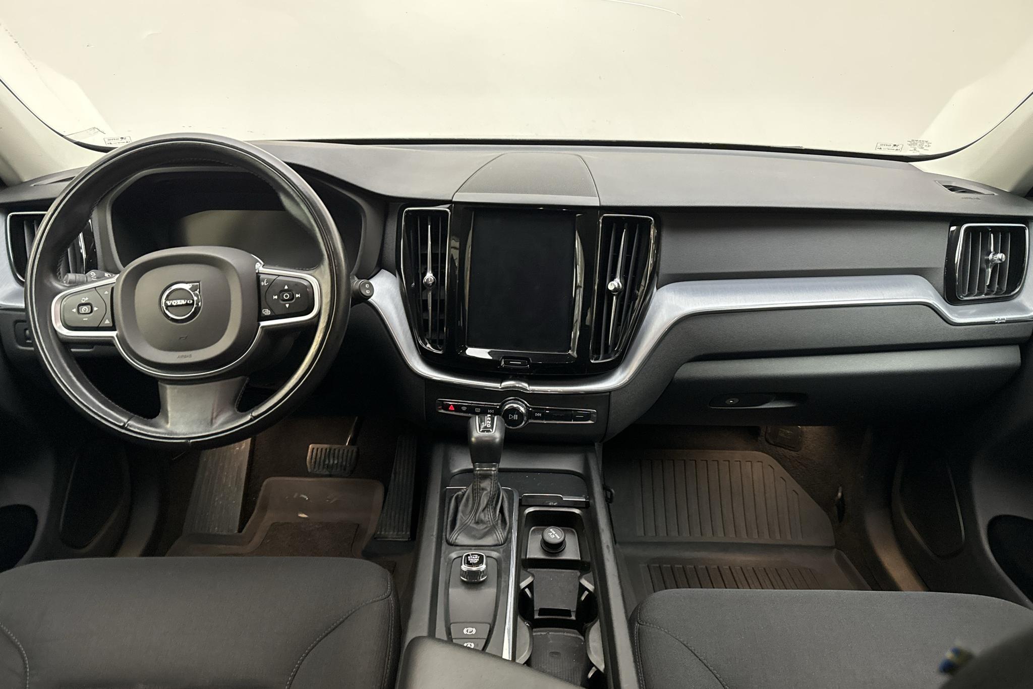 Volvo XC60 T5 2WD (254hk) - 123 470 km - Automaatne - Dark Grey - 2019